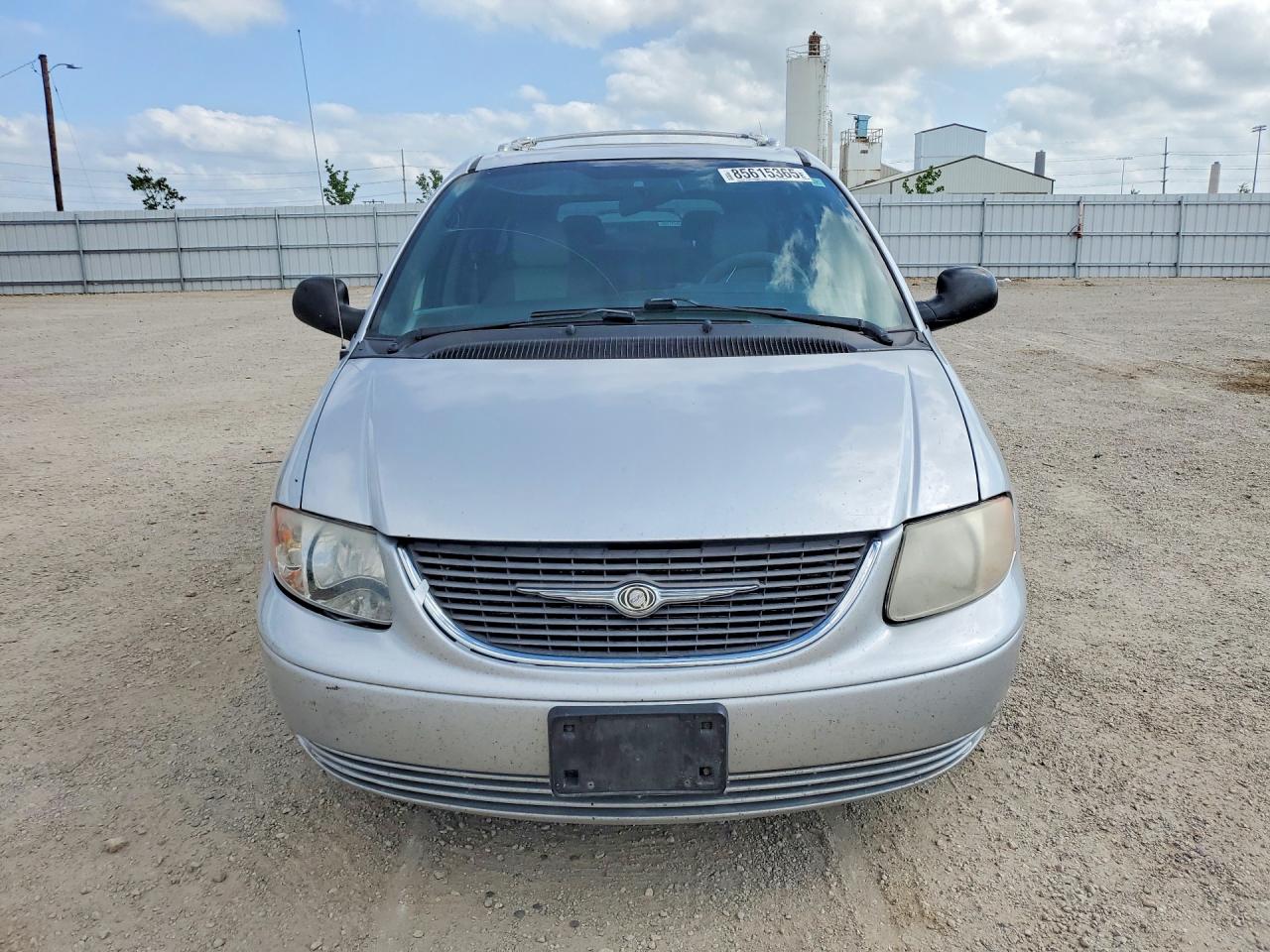 2004 Chrysler Town & Country Touring Silver vin: 2C4GP54L94R518552