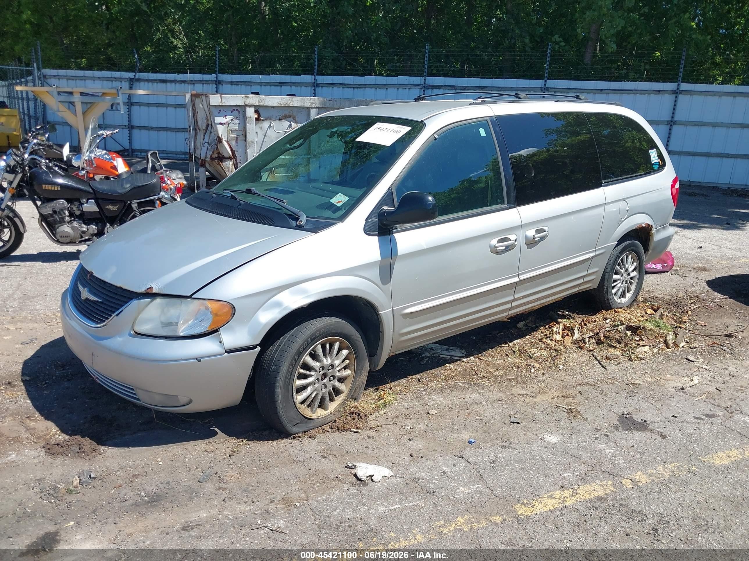 2004 Chrysler Town & Country Touring Серебряный vin: 2C4GP54L94R528823
