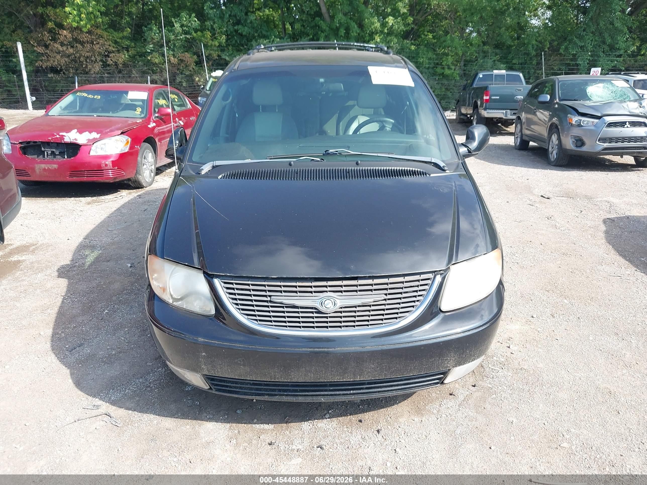 2004 Chrysler Town & Country Touring Black vin: 2C4GP54L94R571574