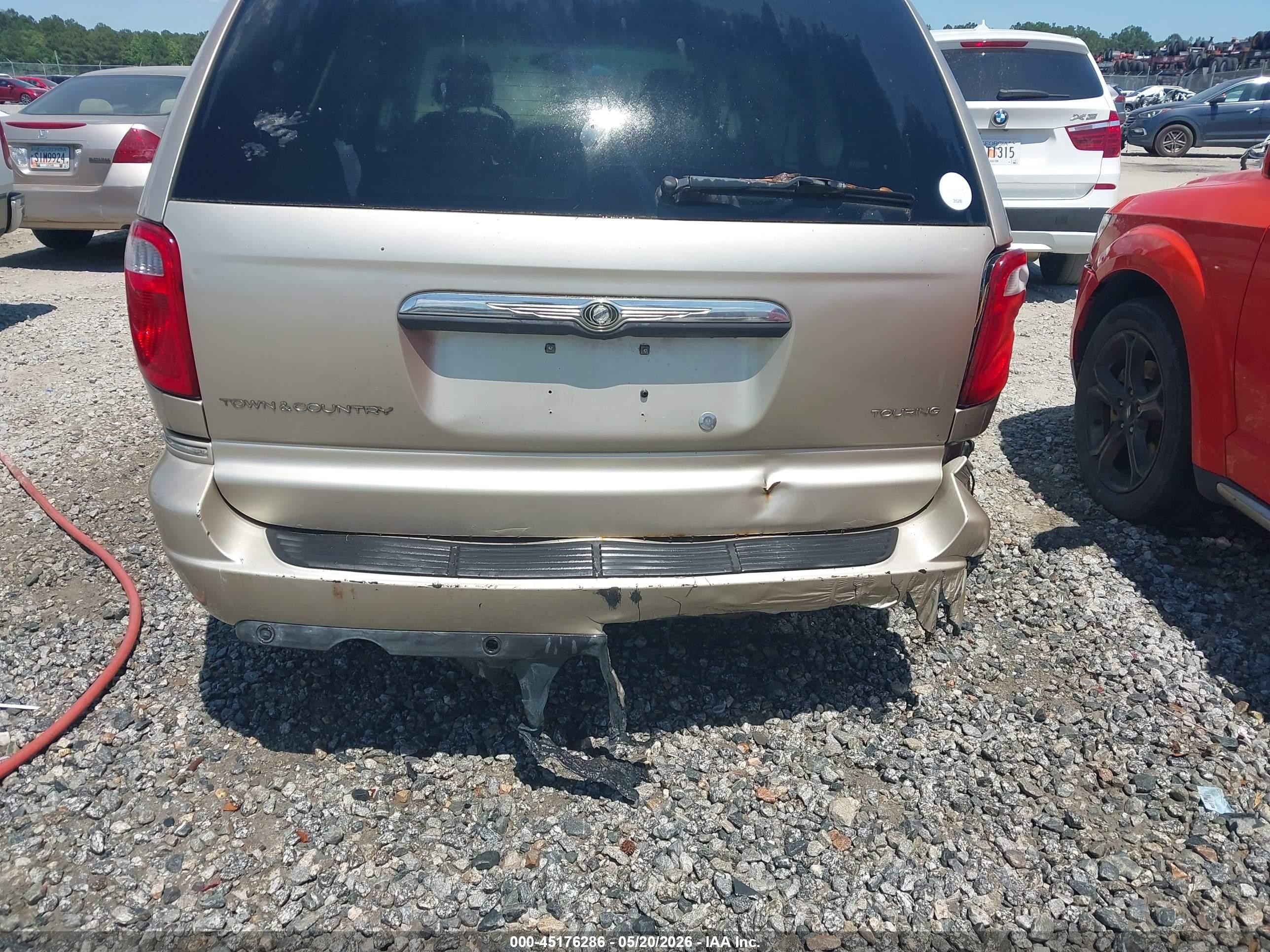 2005 Chrysler Town & Country Touring Gold vin: 2C4GP54L95R313685