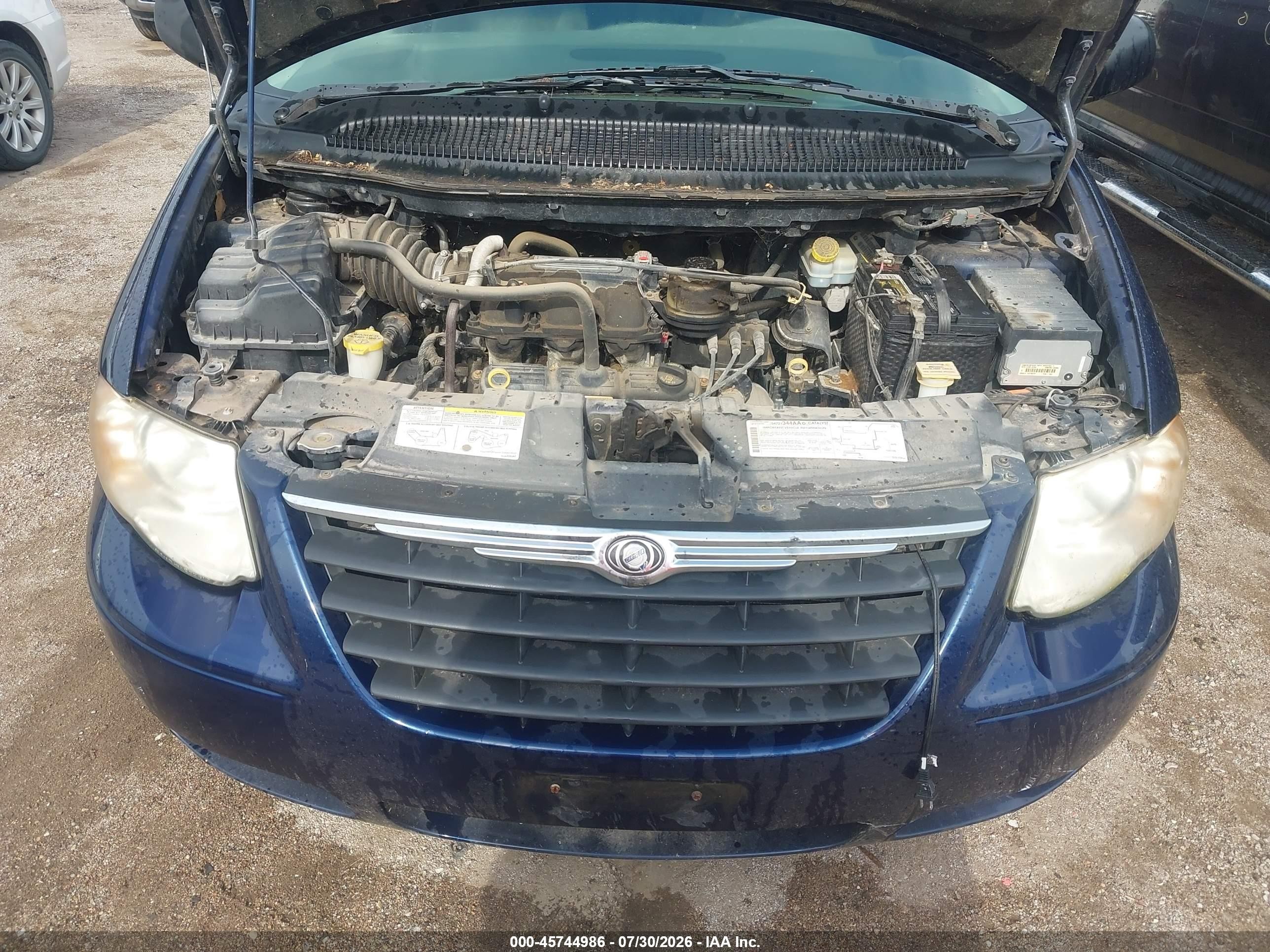 2005 Chrysler Town & Country Touring Blue vin: 2C4GP54L95R315517