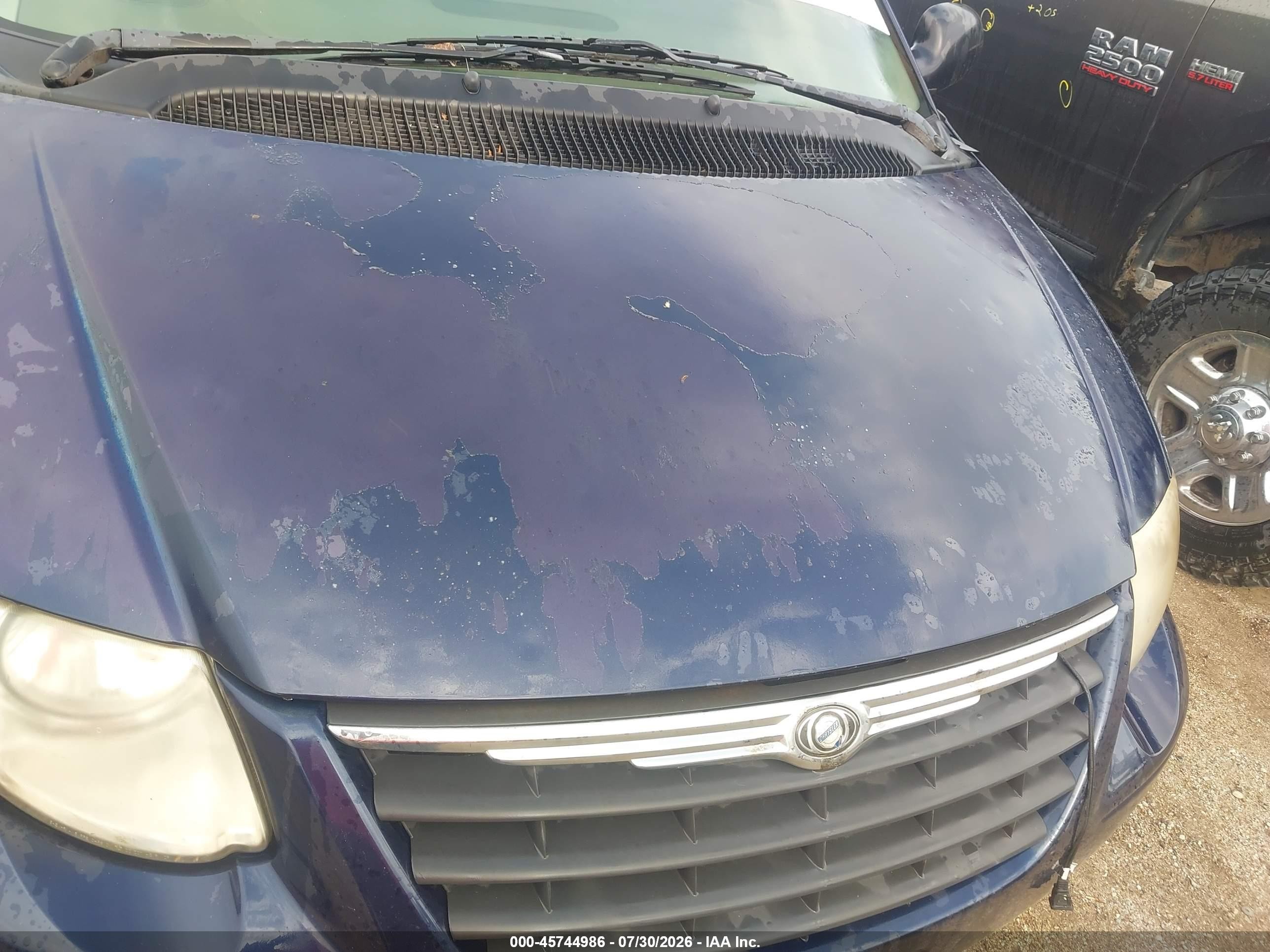 2005 Chrysler Town & Country Touring Blue vin: 2C4GP54L95R315517
