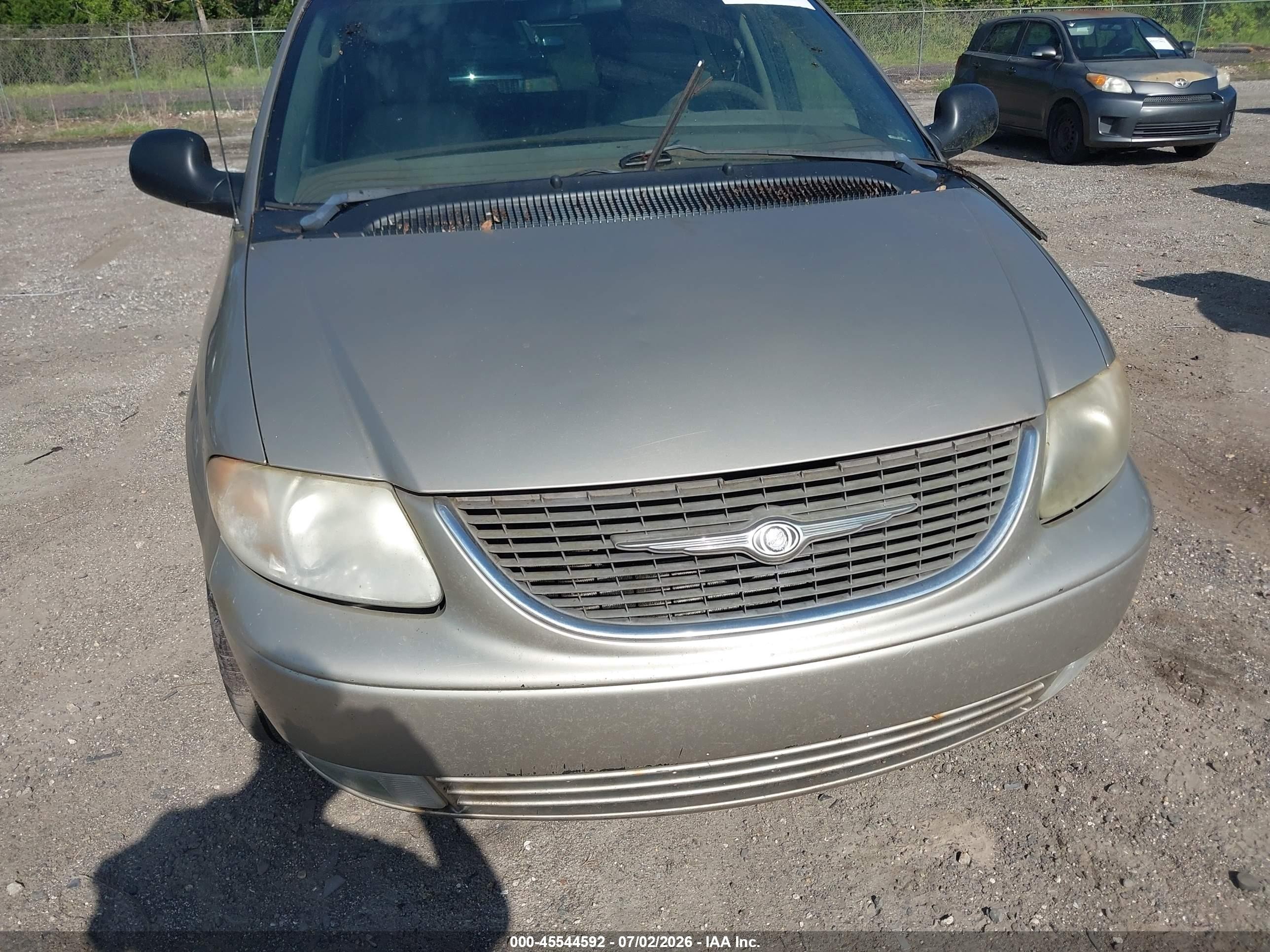 2002 Chrysler Town & Country Lxi Beige vin: 2C4GP54LX2R630967