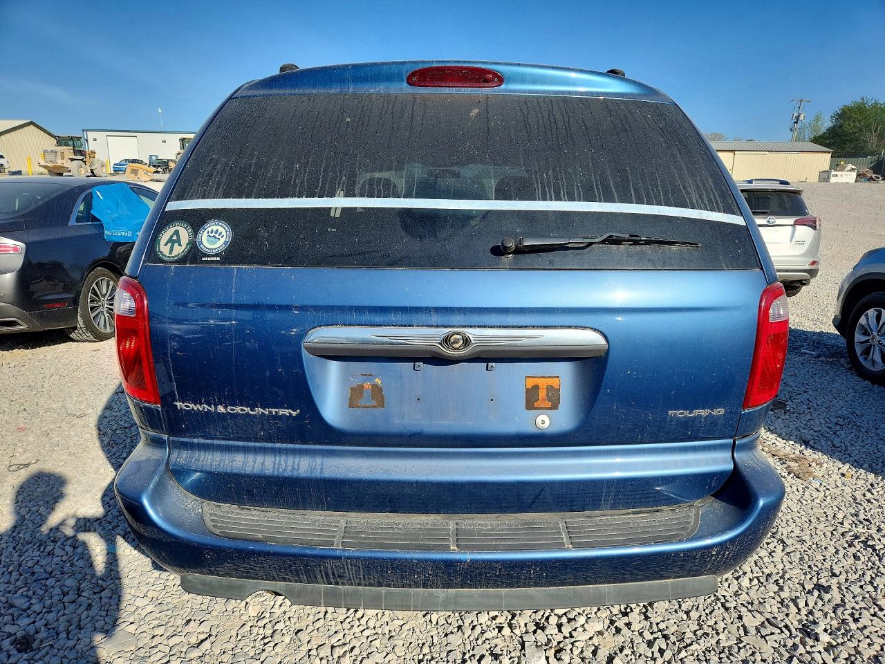 2005 Chrysler Town & Country Touring Blue vin: 2C4GP54LX5R291888