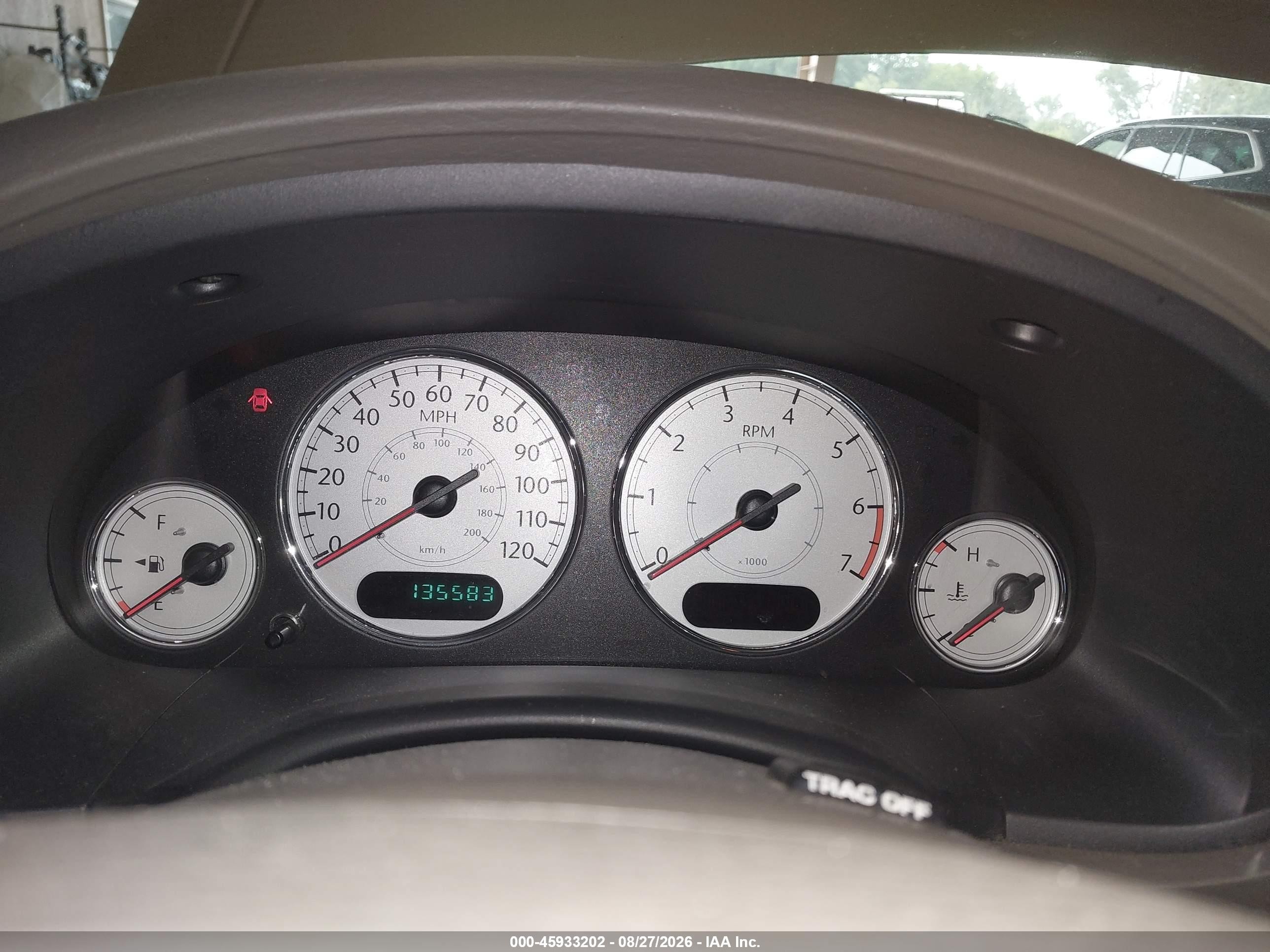 2005 Chrysler Town & Country Limited Beige vin: 2C4GP64L85R267451