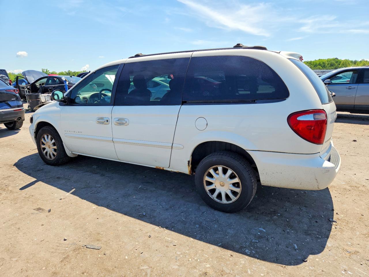 2001 Chrysler Town & Country Ex Белый vin: 2C4GP74L01R281585