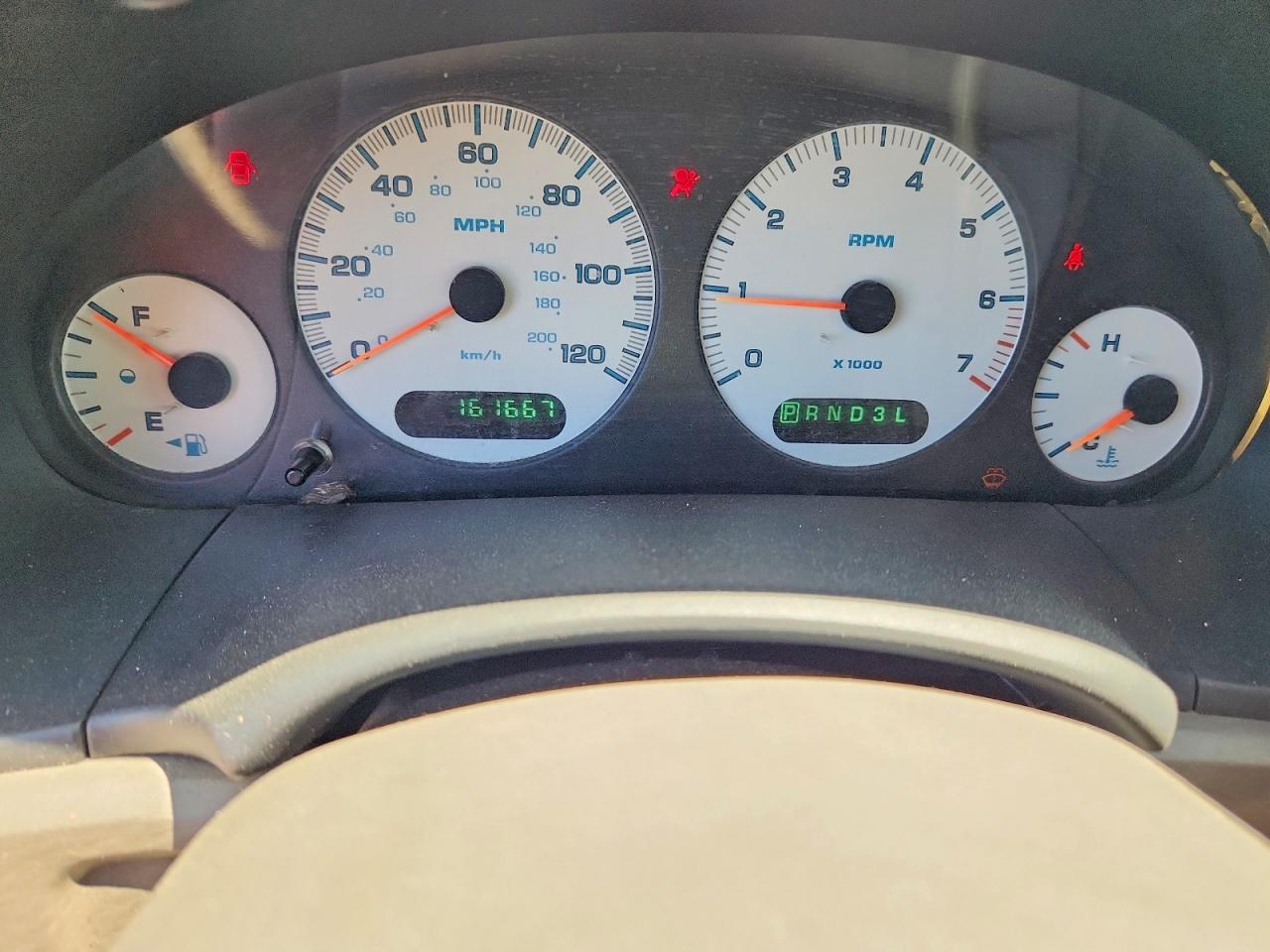 2001 Chrysler Town & Country Ex Белый vin: 2C4GP74L01R281585