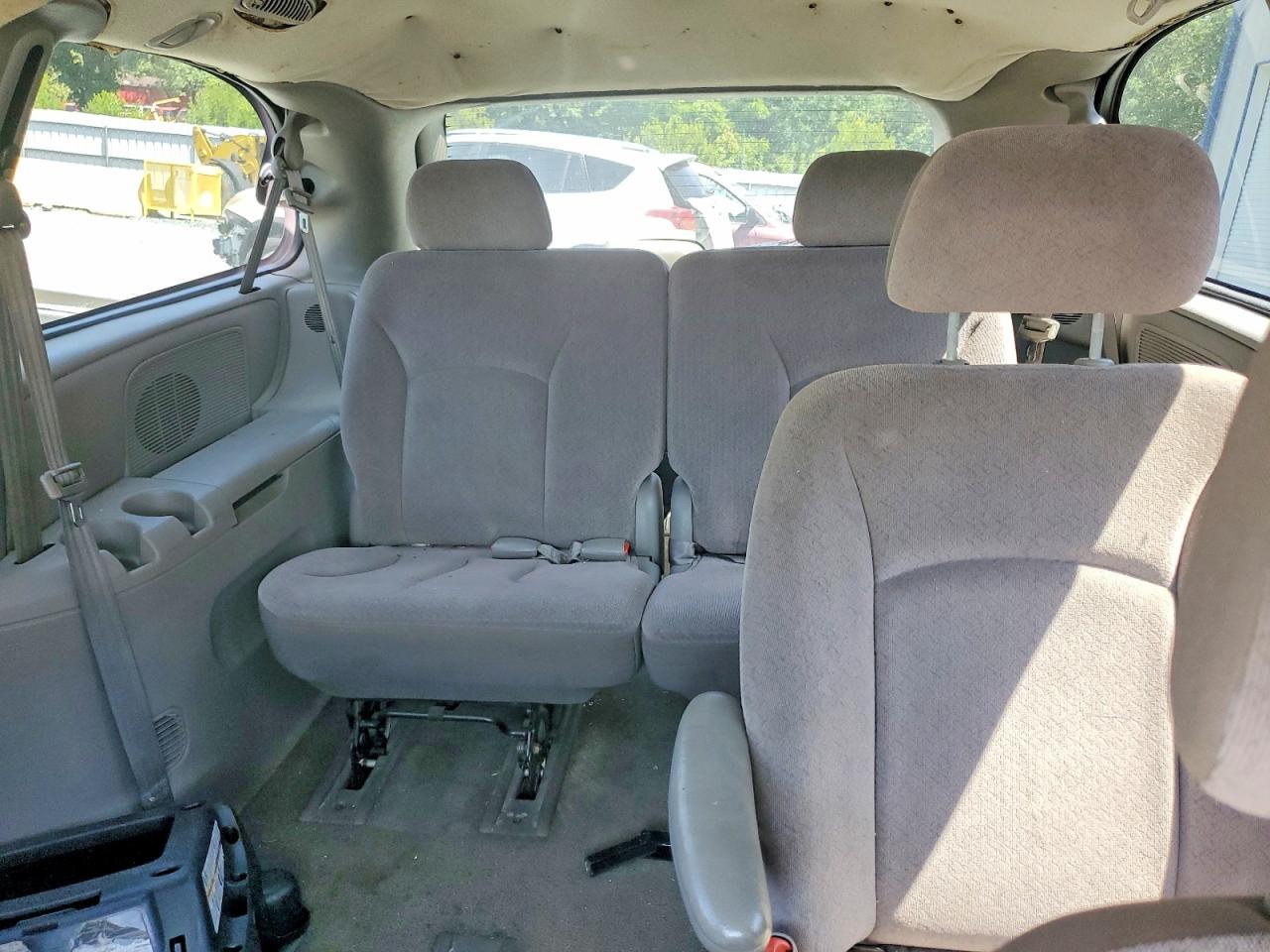 2002 Chrysler Town & Country Ex Gray vin: 2C4GP74L22R594459