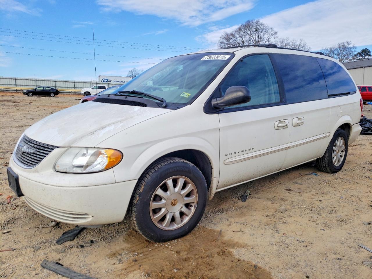 2001 Chrysler Town & Country Ex White vin: 2C4GP74L31R381874