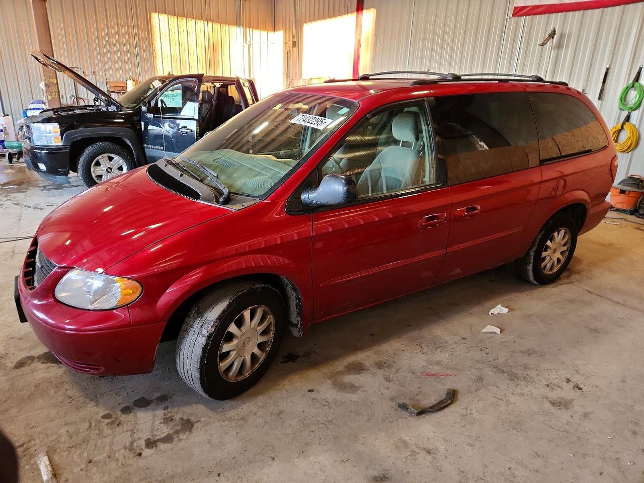 2003 Chrysler Town & Country Ex Red vin: 2C4GP74L63R107166
