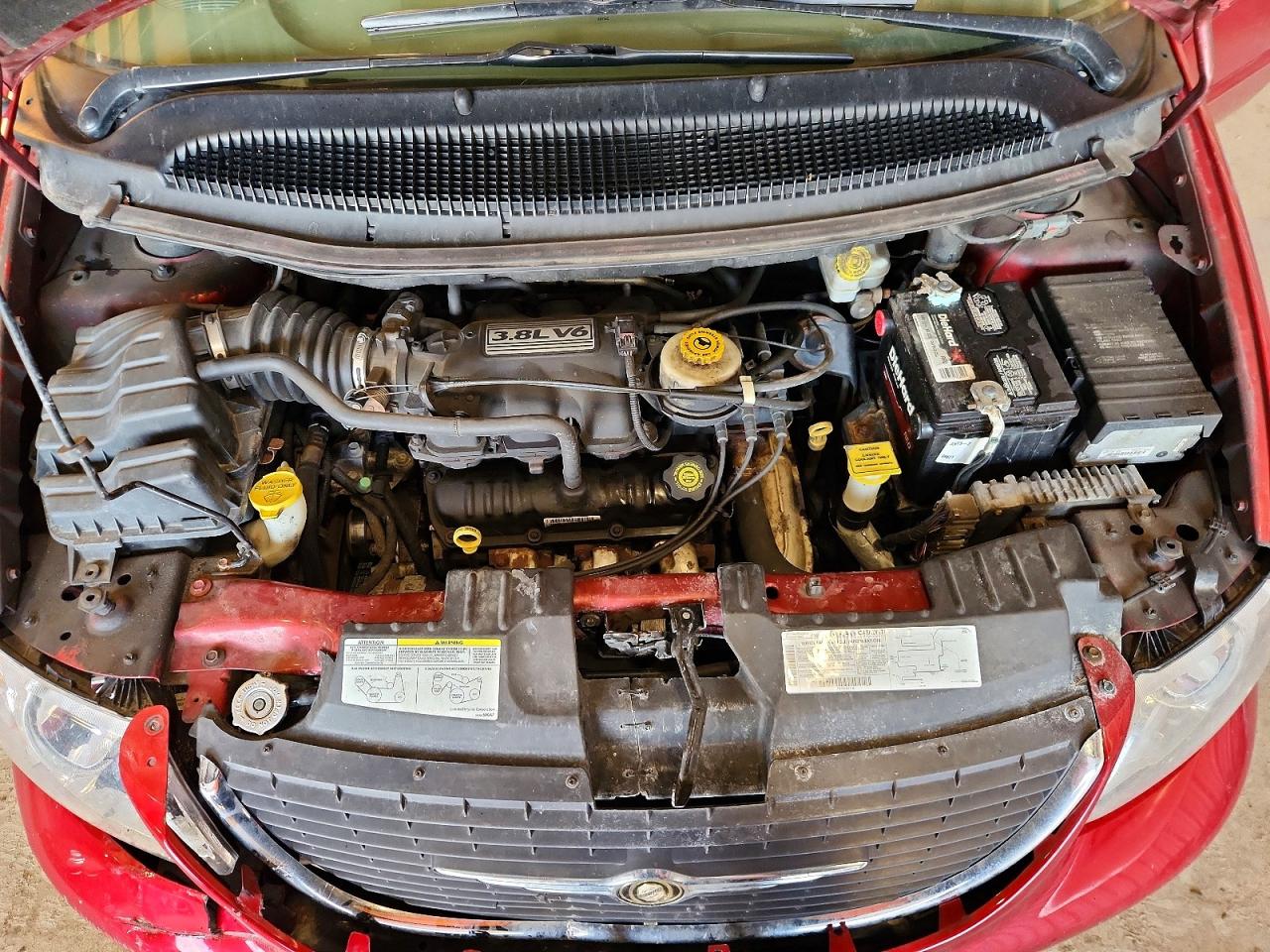 2003 Chrysler Town & Country Ex Red vin: 2C4GP74L63R107166