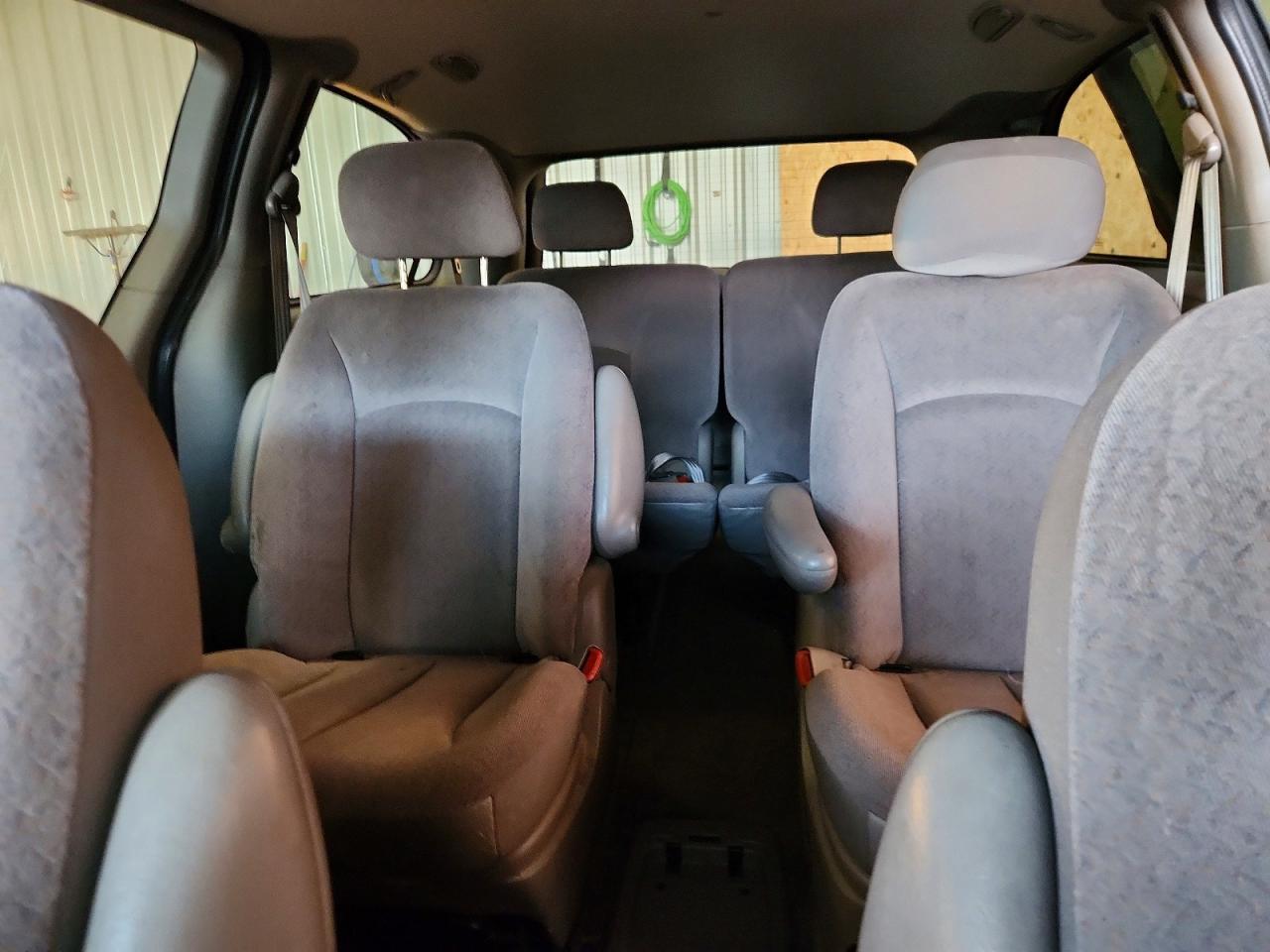 2003 Chrysler Town & Country Ex Red vin: 2C4GP74L63R107166