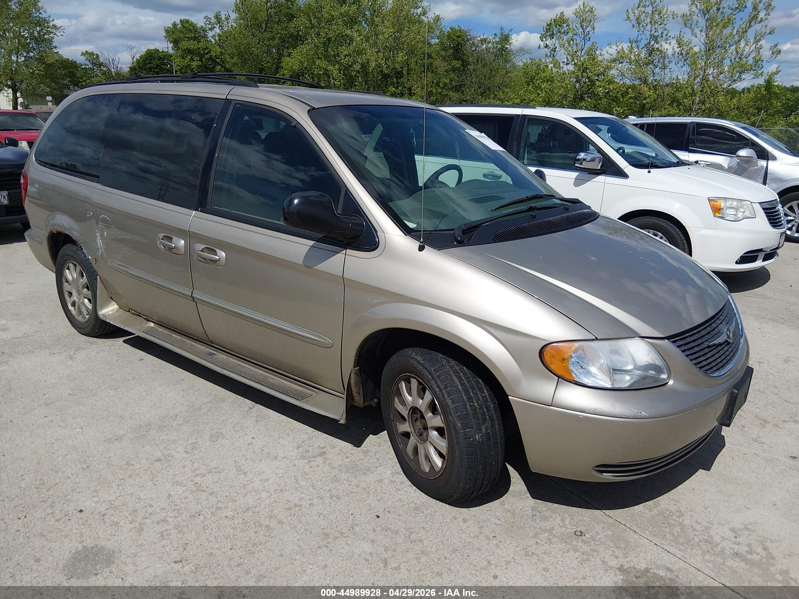 2003 Chrysler Town & Country Ex Gold vin: 2C4GP74L63R124985