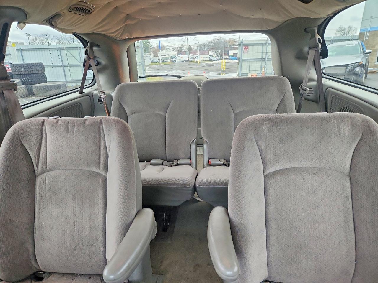 2003 Chrysler Town & Country Ex Gold vin: 2C4GP74L83R115057
