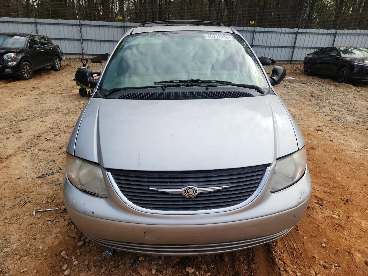 2003 Chrysler Town & Country Ex Gold vin: 2C4GP74L93R104701
