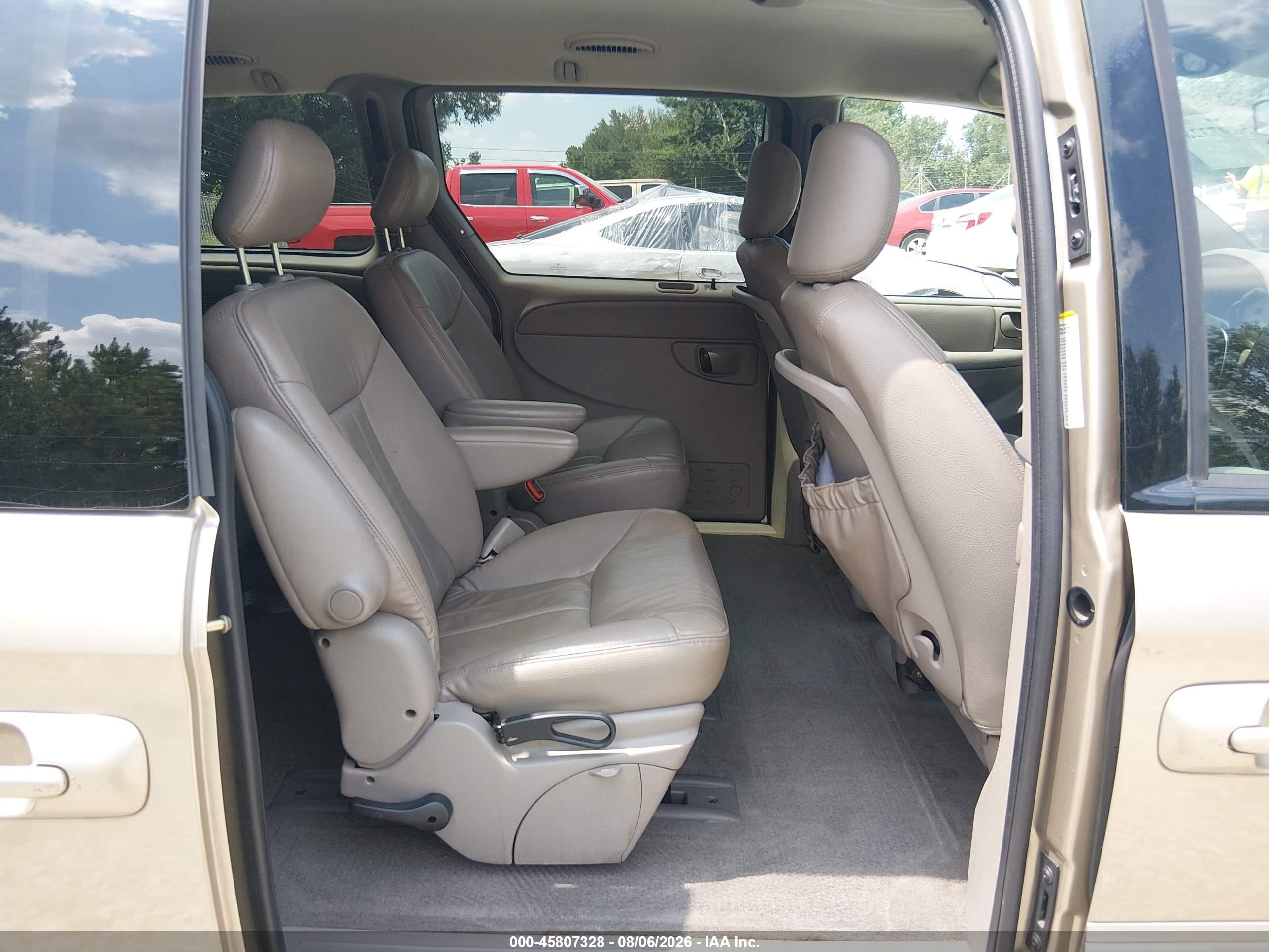 2003 Chrysler Town & Country Ex Gold vin: 2C4GP74L93R163280