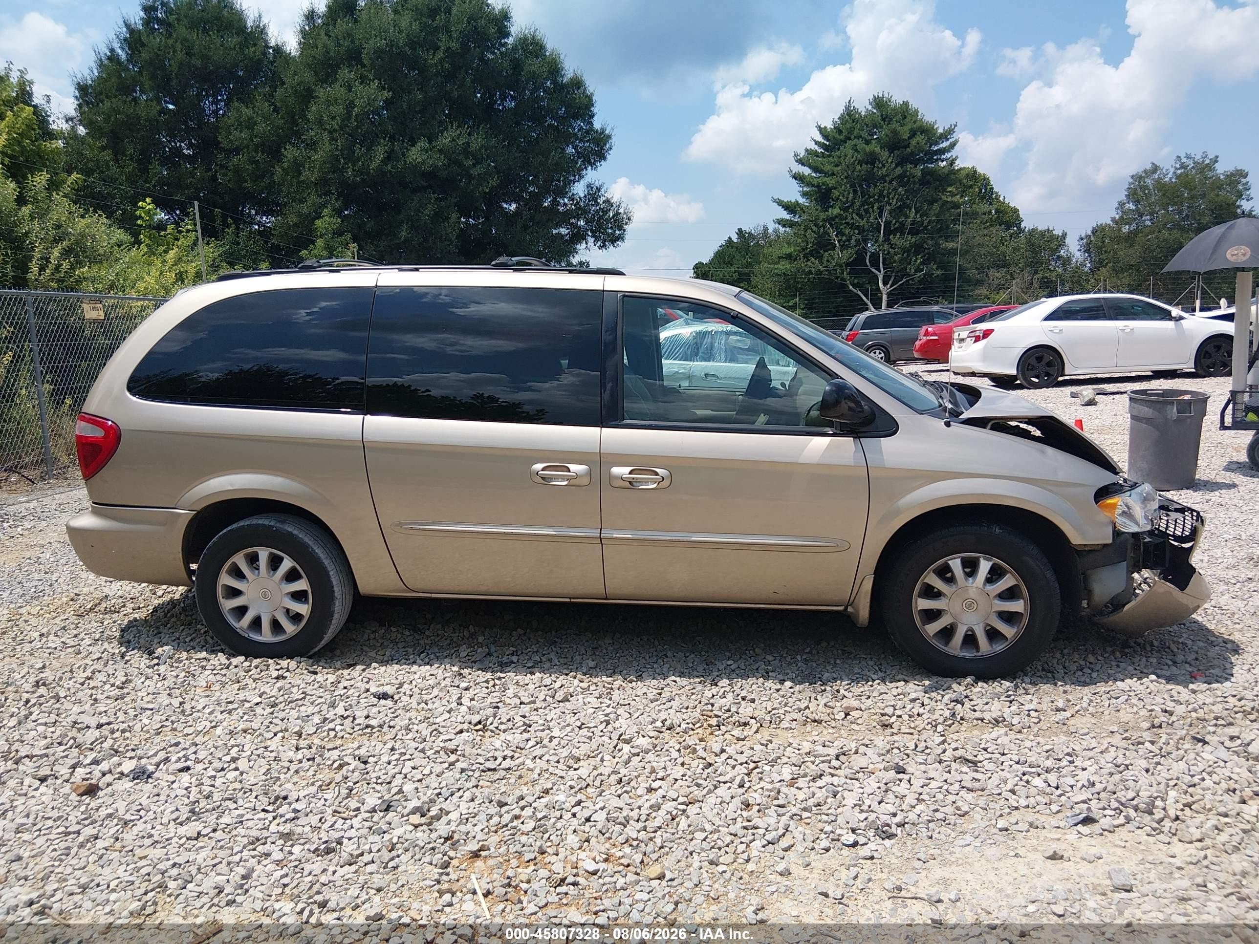 2003 Chrysler Town & Country Ex Gold vin: 2C4GP74L93R163280