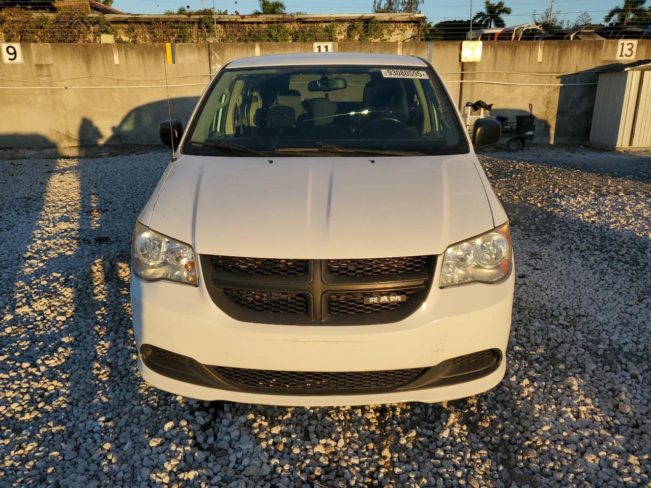 2015 Ram Tradesman White vin: 2C4JRGAG0FR702073