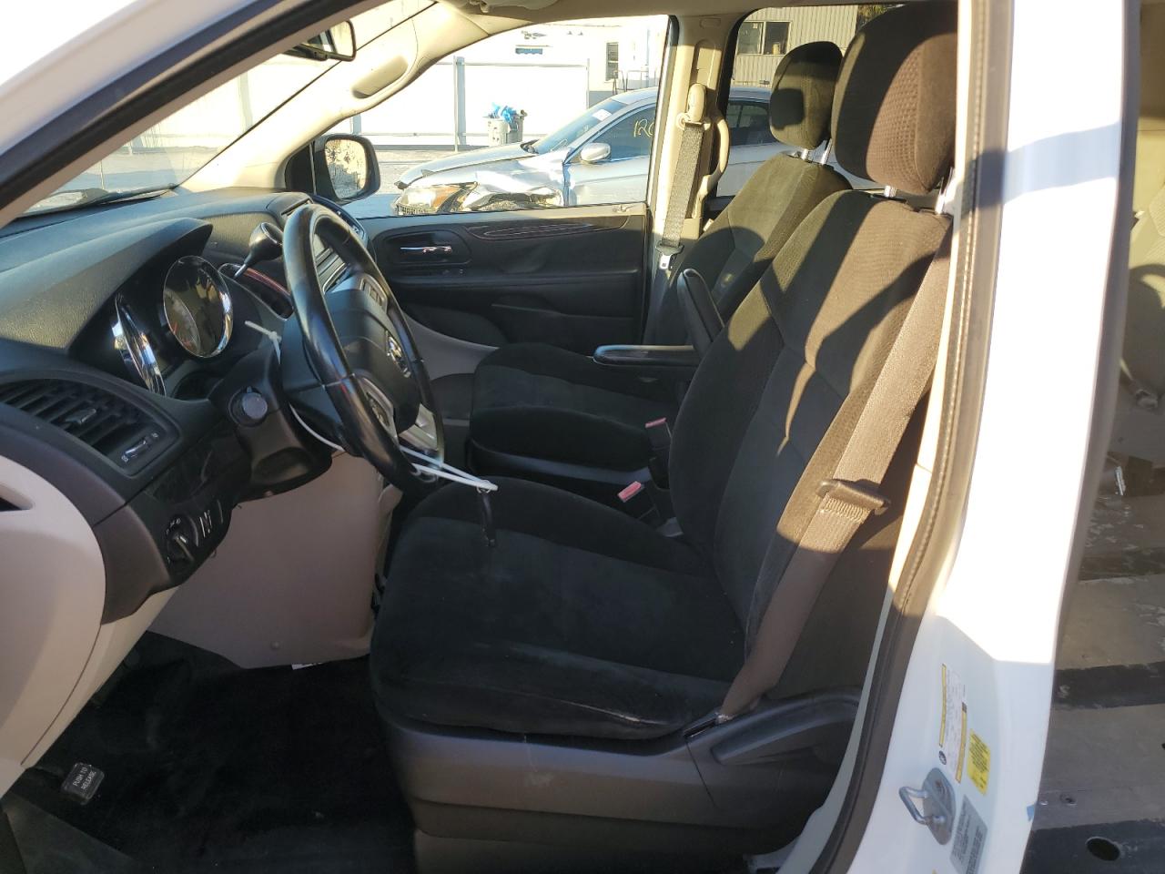2015 Ram Tradesman White vin: 2C4JRGAG0FR702073