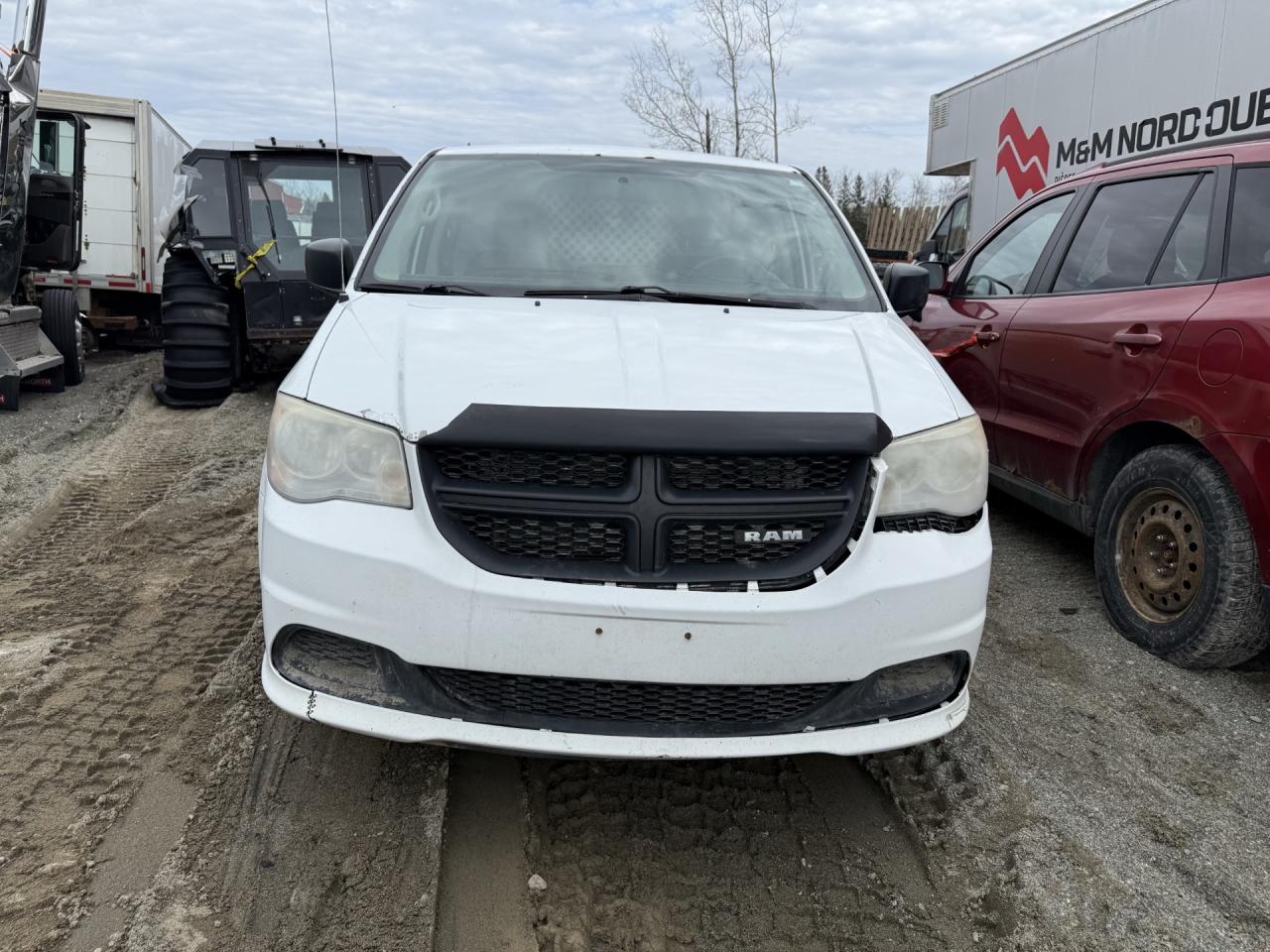 2014 Ram Tradesman White vin: 2C4JRGAG2ER177418