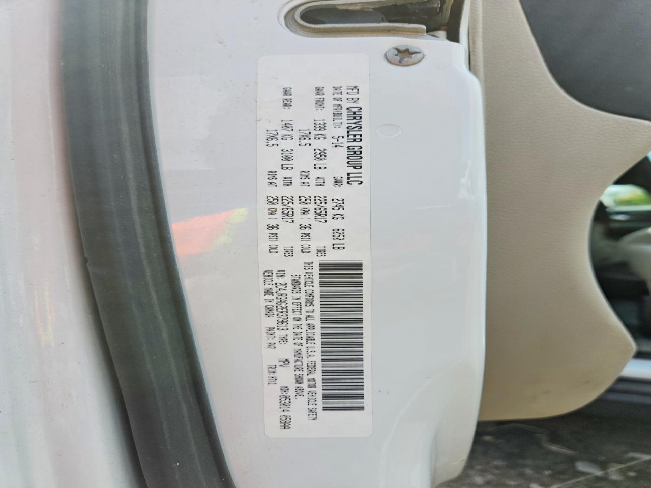 2014 Ram Tradesman White vin: 2C4JRGAG2ER379613