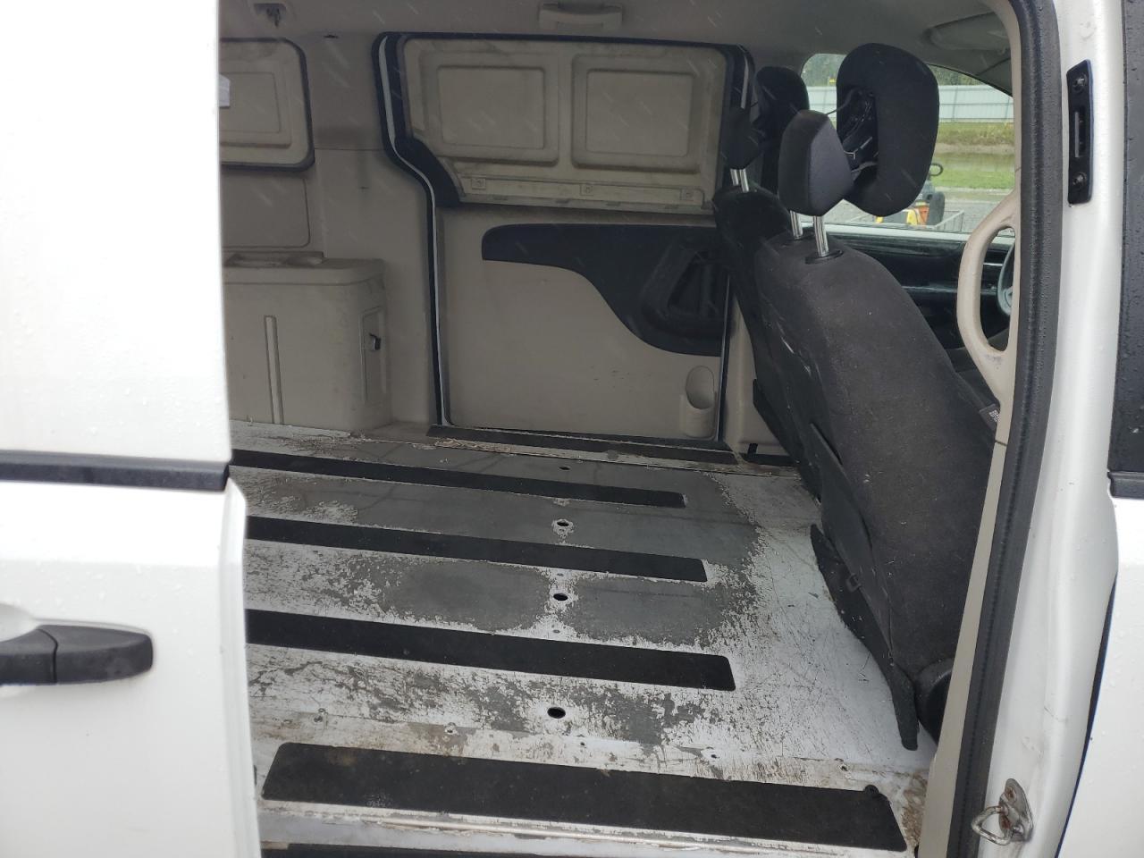 2015 Ram Tradesman White vin: 2C4JRGAG2FR587119