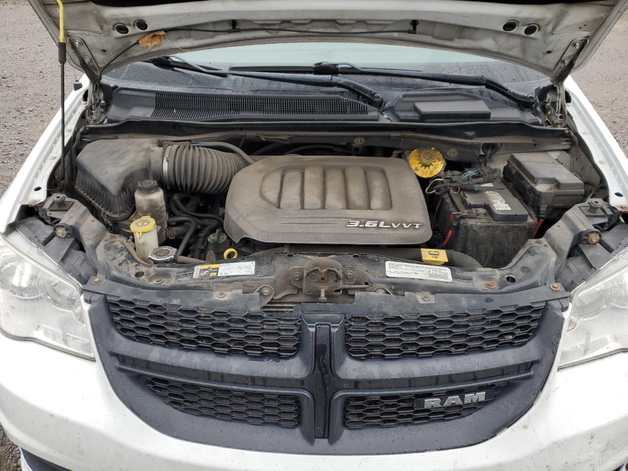 2015 Ram Tradesman White vin: 2C4JRGAG2FR587119