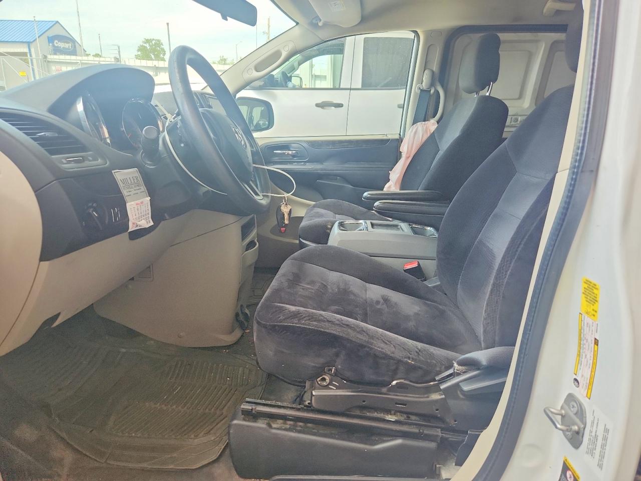 2014 Ram Tradesman White vin: 2C4JRGAG3ER322420