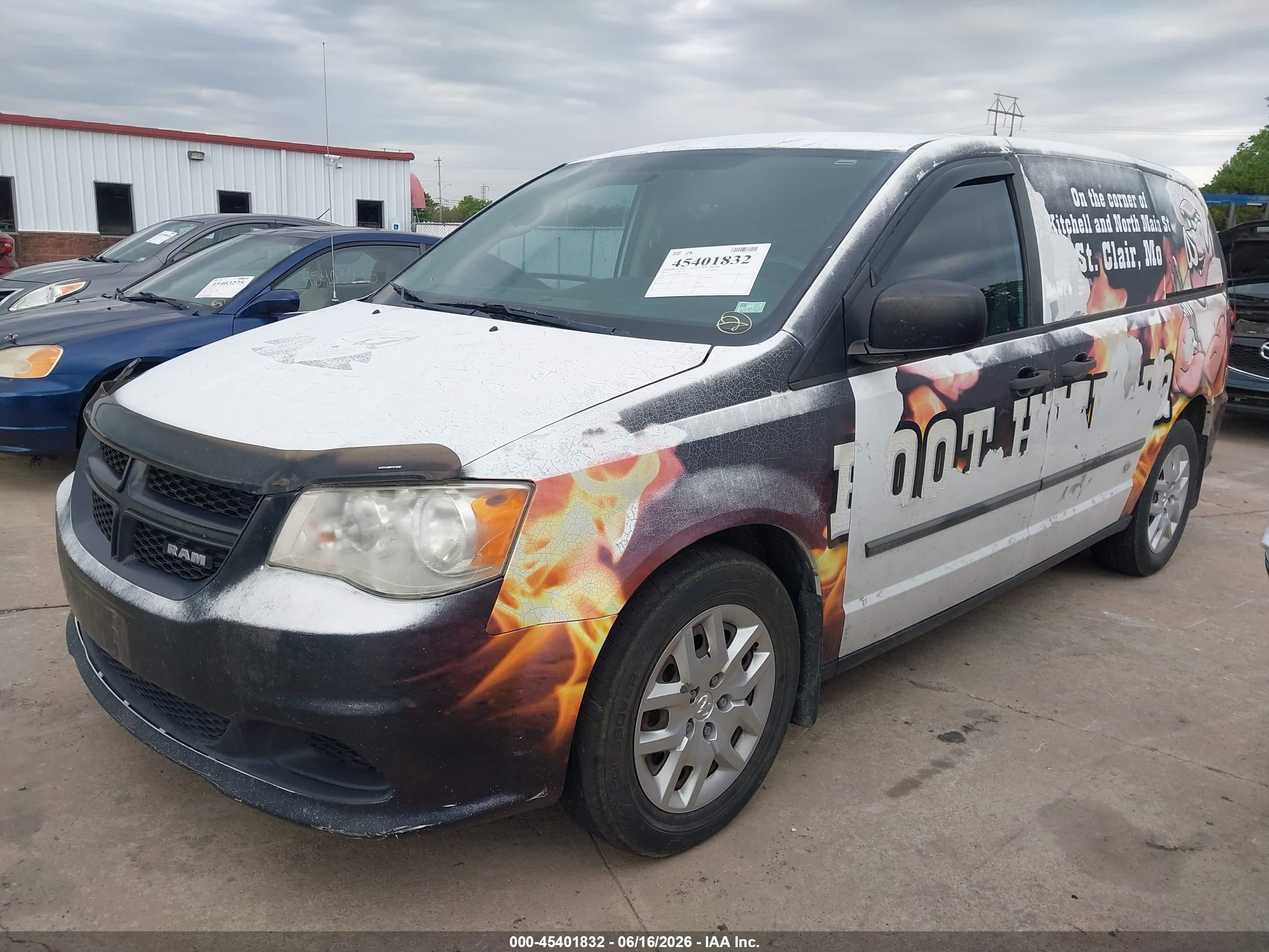 2014 Ram Cargo Tradesman Белый vin: 2C4JRGAG4ER148244