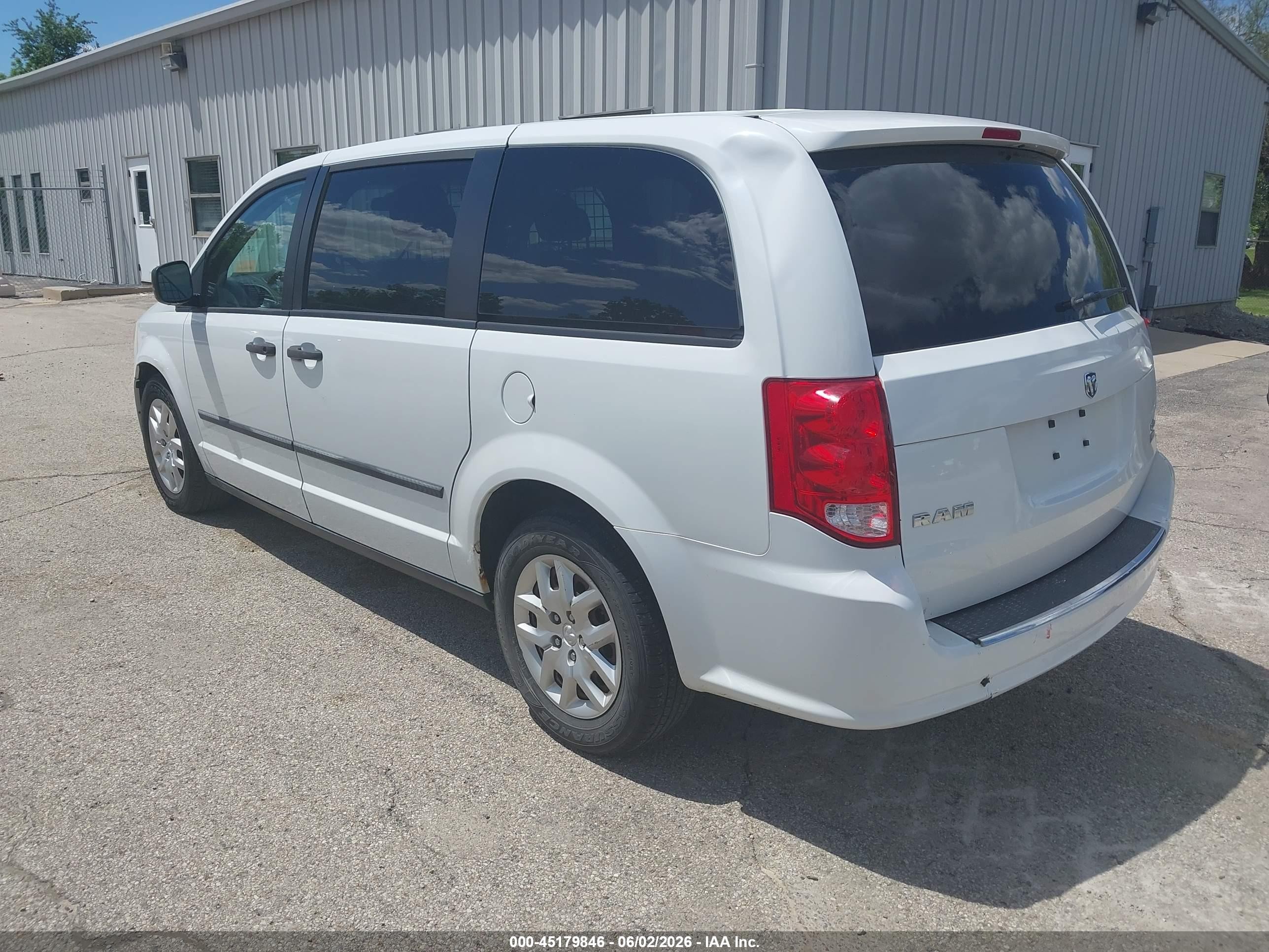 2014 Ram Cargo Tradesman White vin: 2C4JRGAG4ER401692