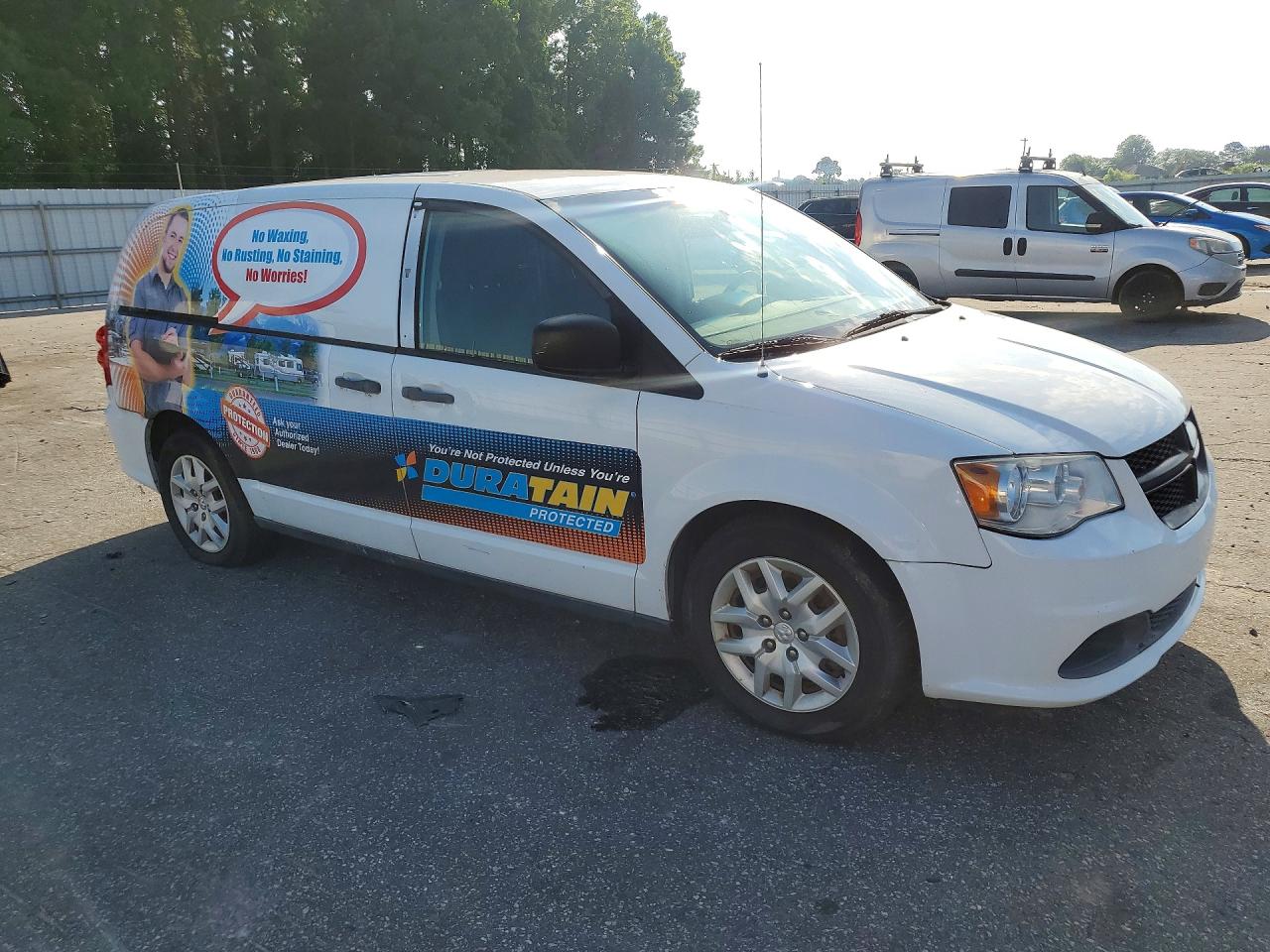 2014 Ram Tradesman White vin: 2C4JRGAG4ER477459