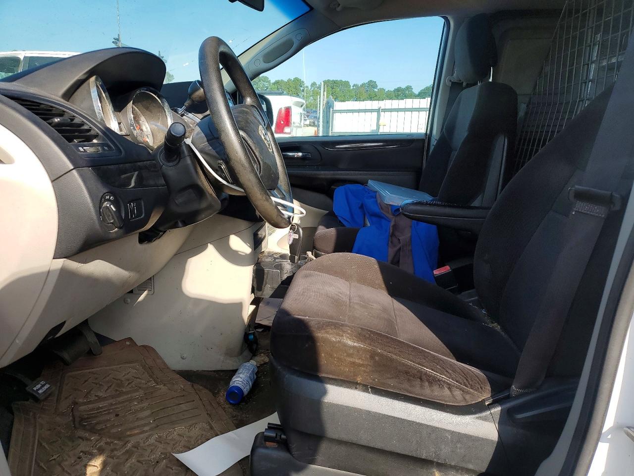 2014 Ram Tradesman White vin: 2C4JRGAG4ER477459