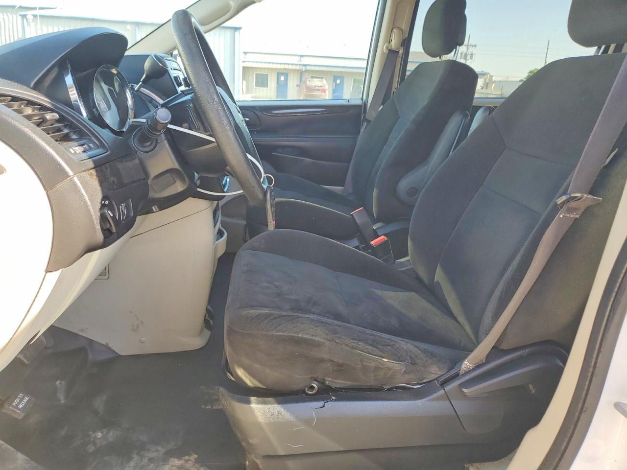 2015 Ram Tradesman White vin: 2C4JRGAG4FR679767