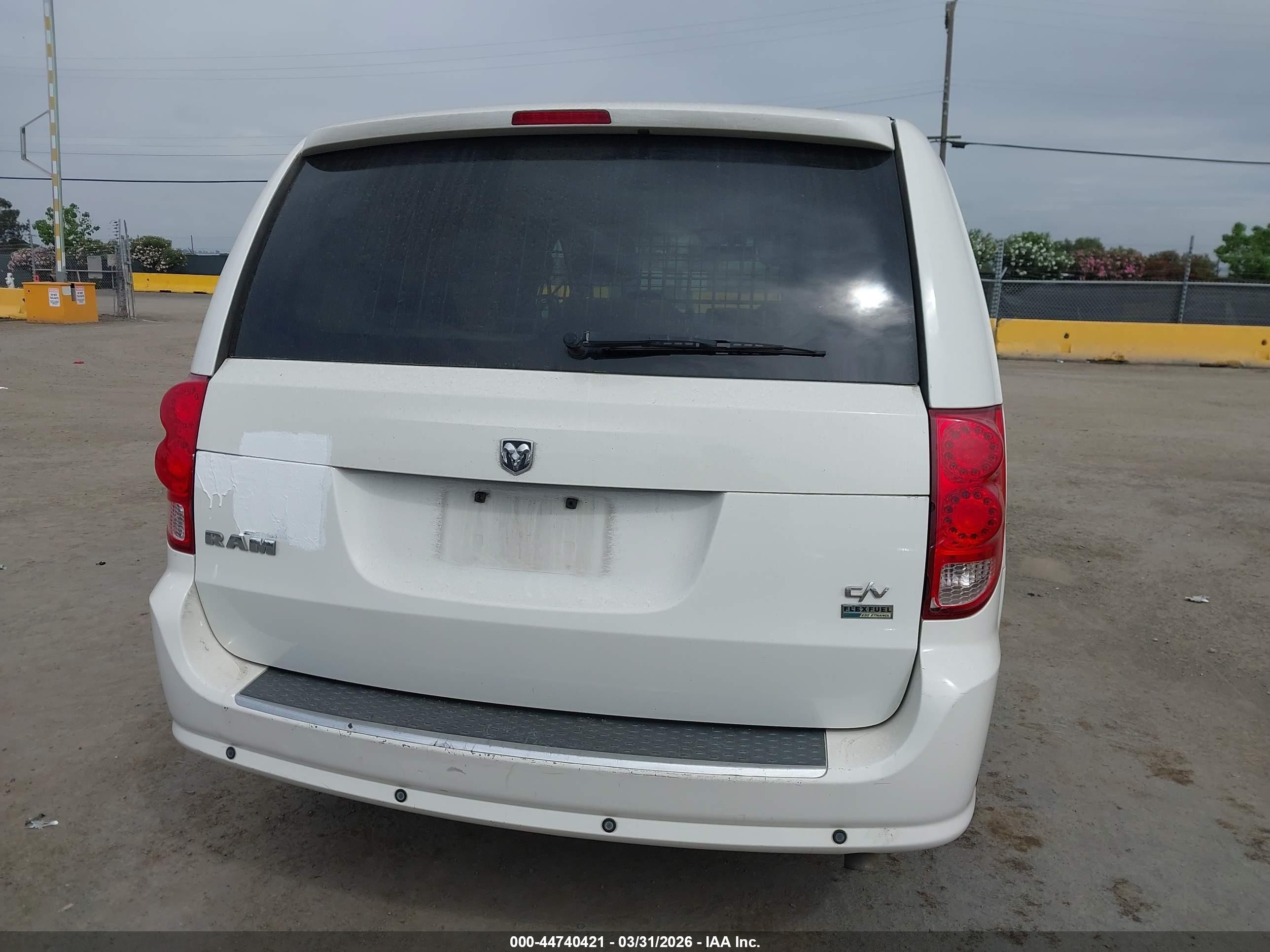 2013 Ram Cargo Tradesman White vin: 2C4JRGAG5DR680486