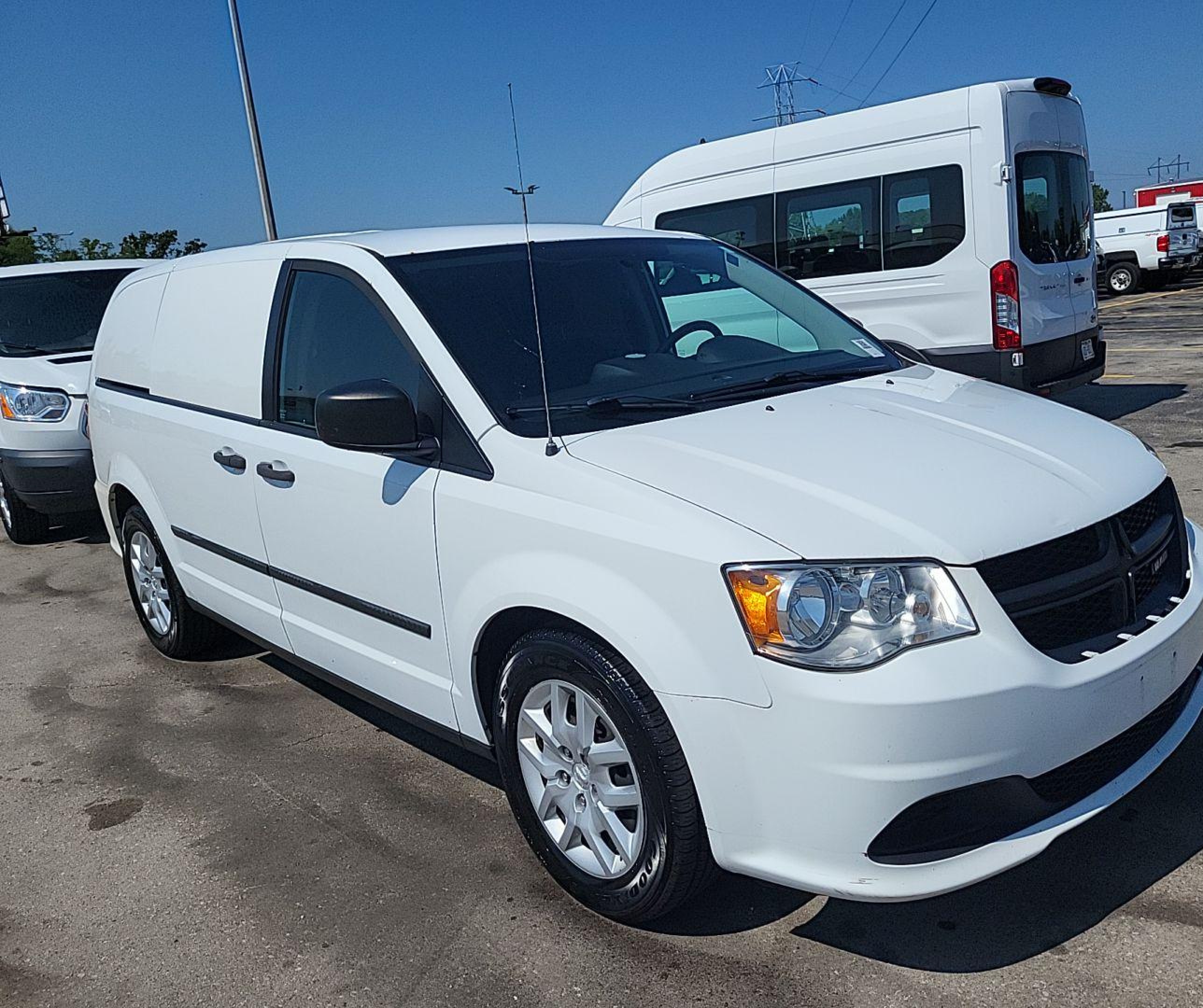 2015 Ram Tradesman   vin: 2C4JRGAG5FR681821