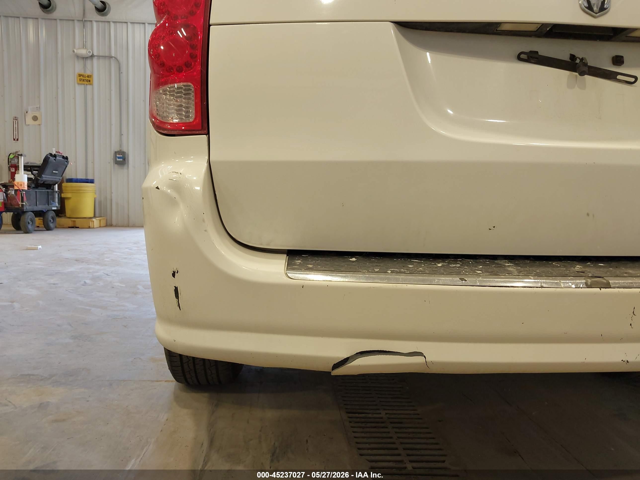 2013 Ram Cargo Tradesman White vin: 2C4JRGAG6DR587265