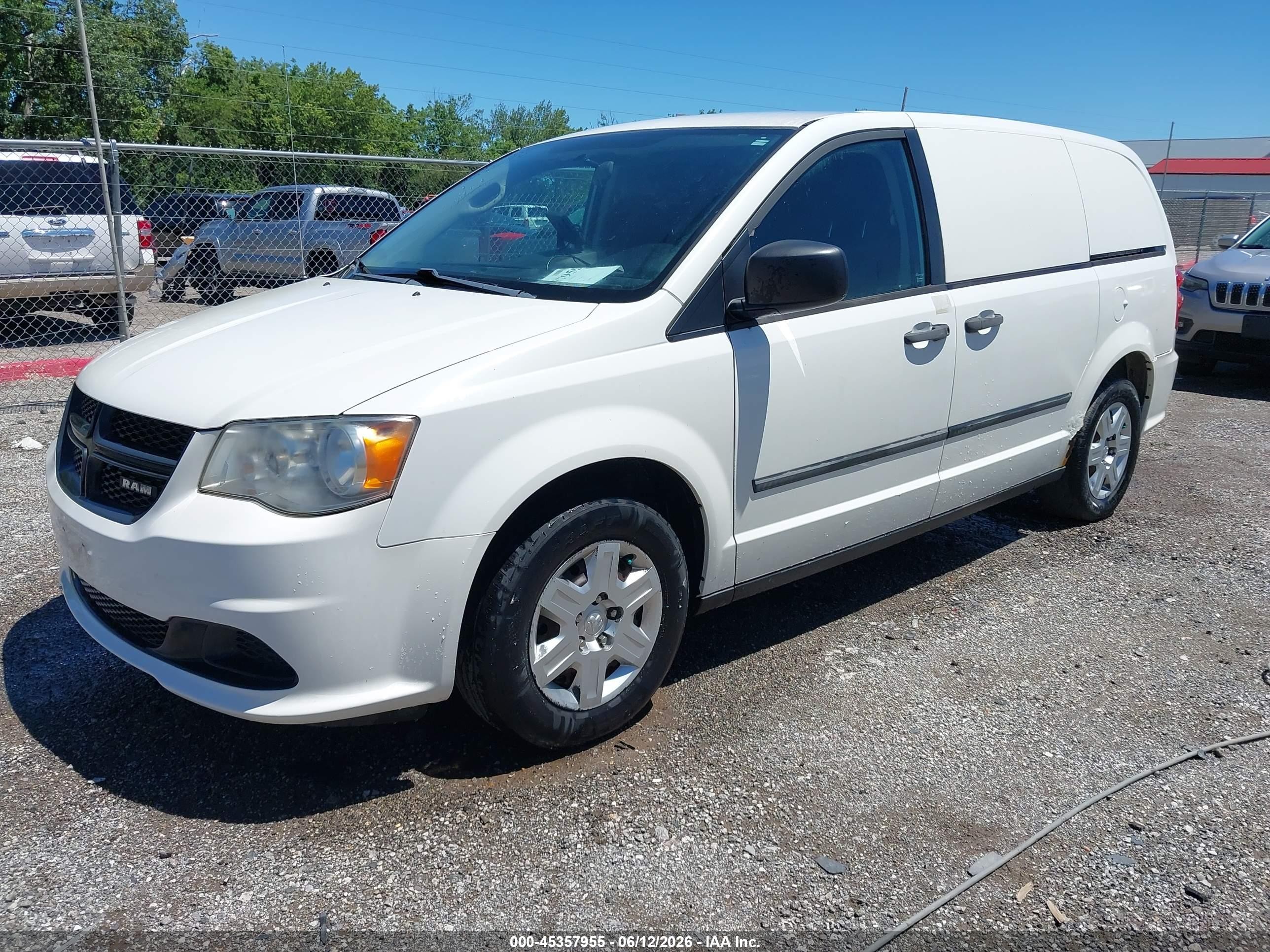 2013 Ram Cargo Tradesman White vin: 2C4JRGAG6DR672073