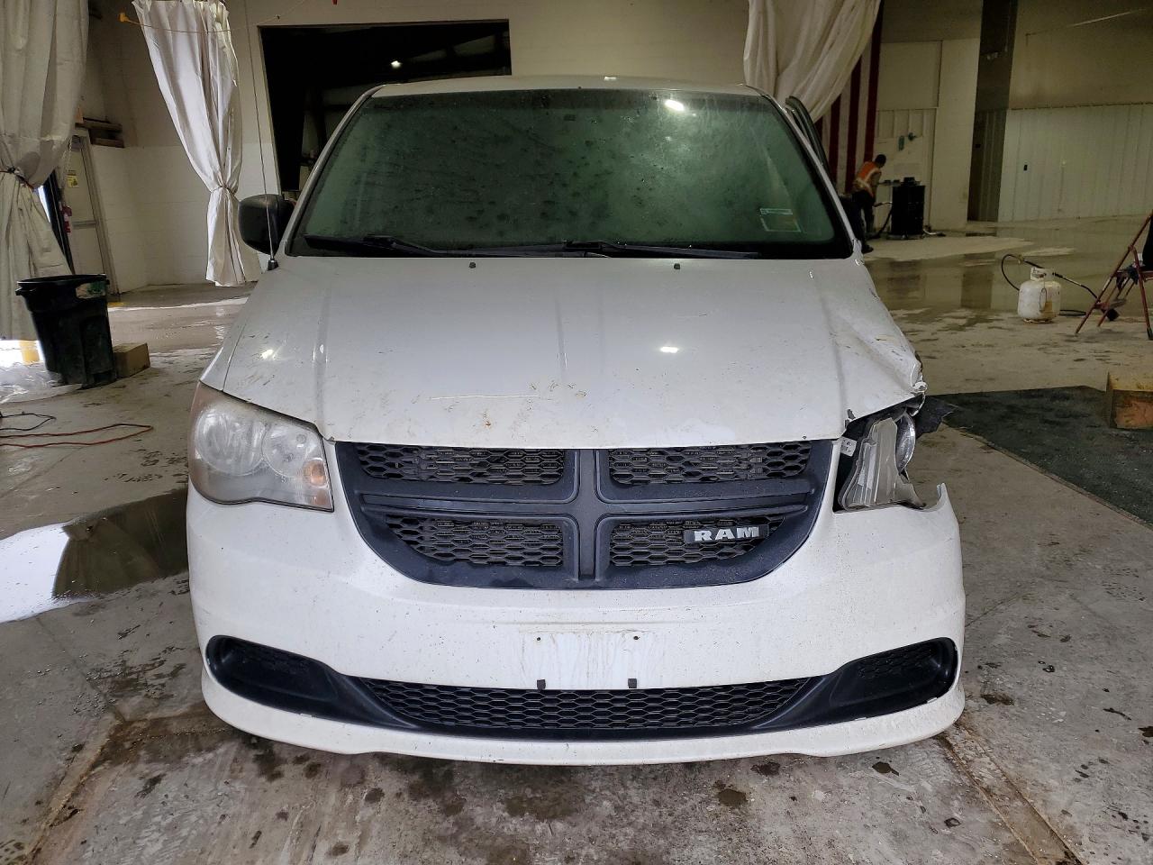 2014 Ram Tradesman Белый vin: 2C4JRGAG6ER148312