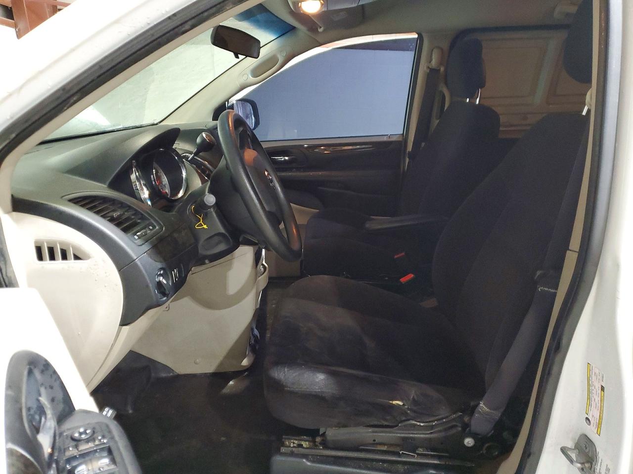 2014 Ram Tradesman Белый vin: 2C4JRGAG6ER148312