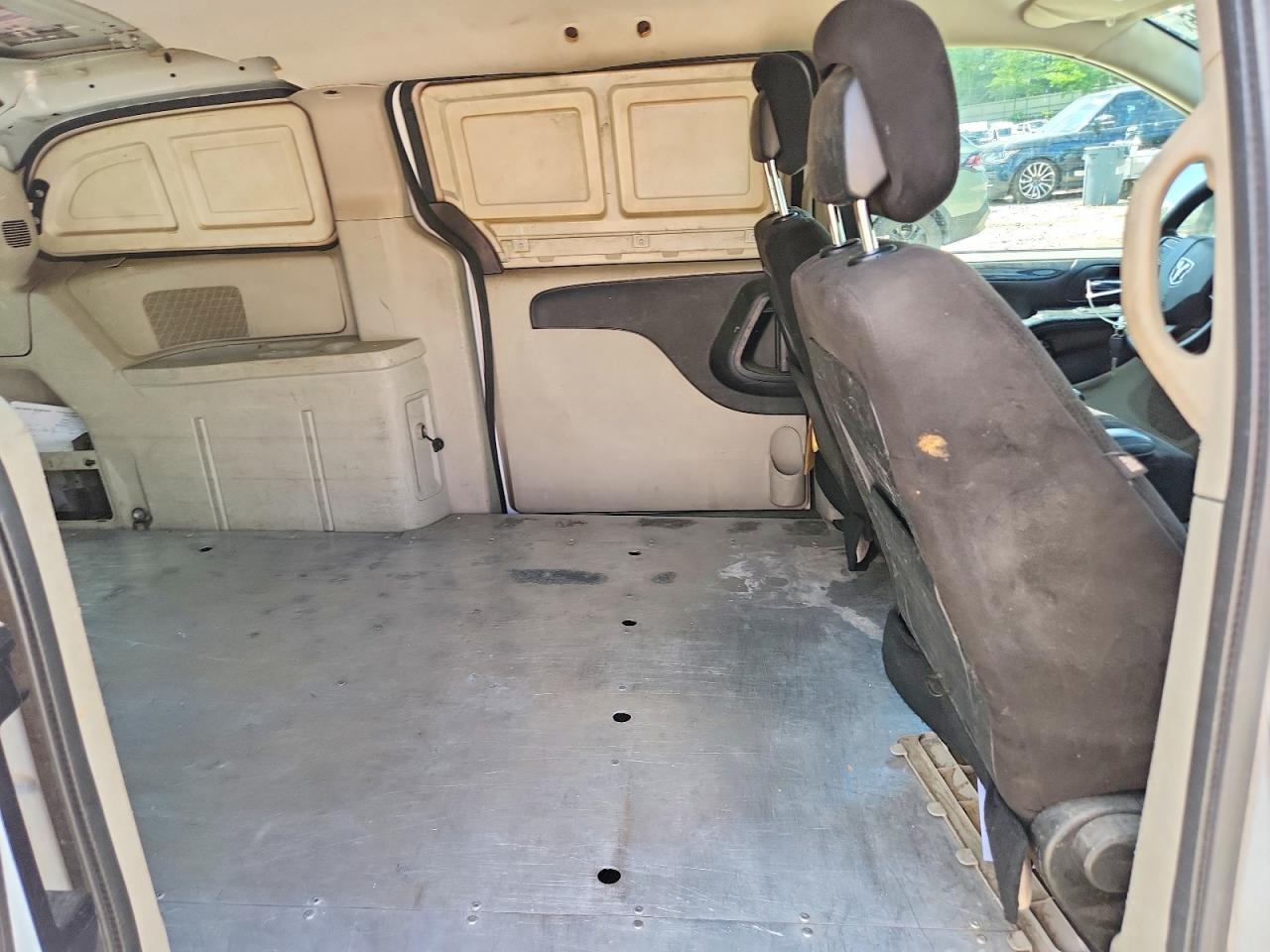 2014 Dodge 1500 Ram Vans Cargo White vin: 2C4JRGAG6ER177504