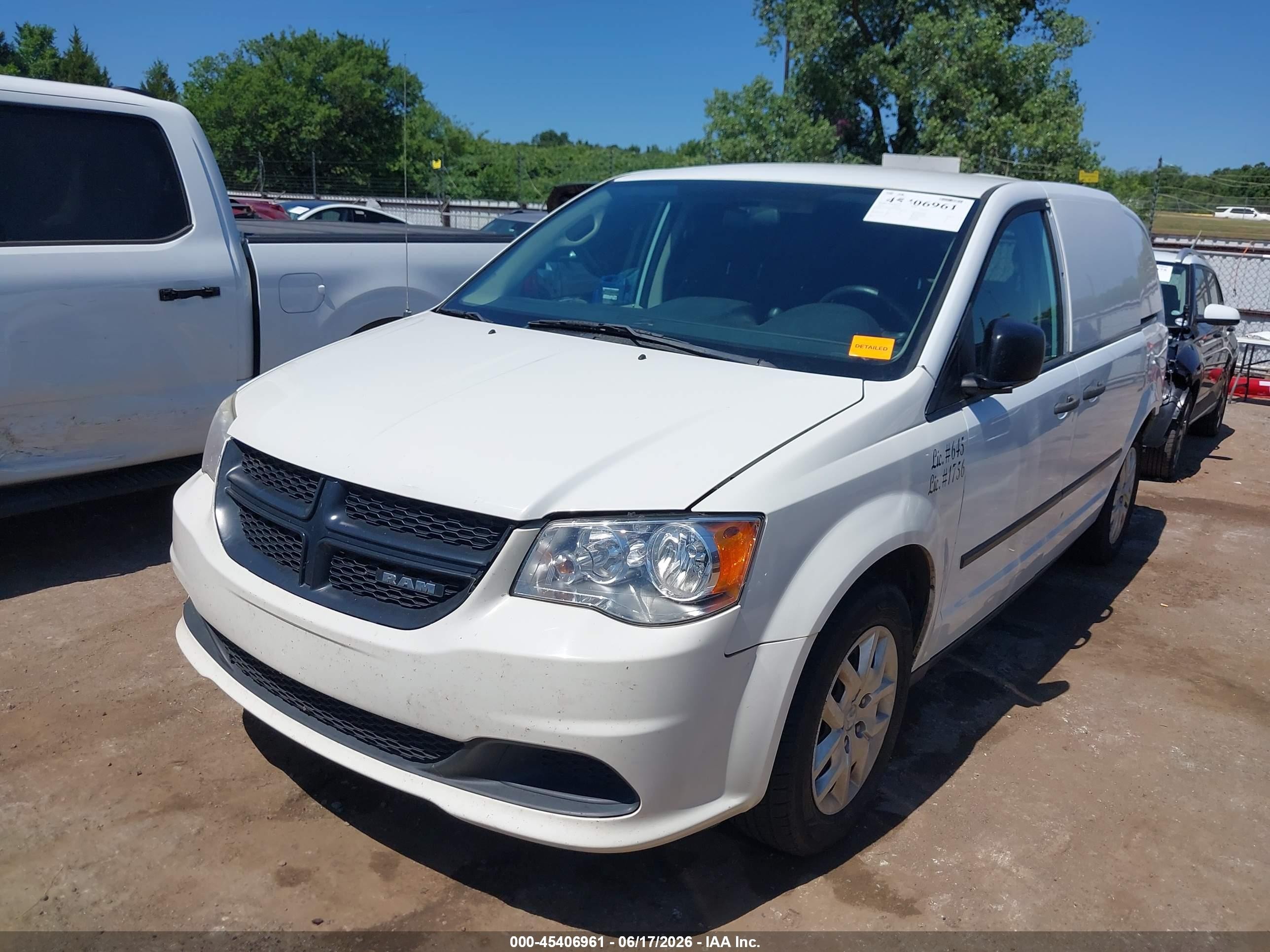 2014 Ram Cargo Tradesman White vin: 2C4JRGAG7ER384161