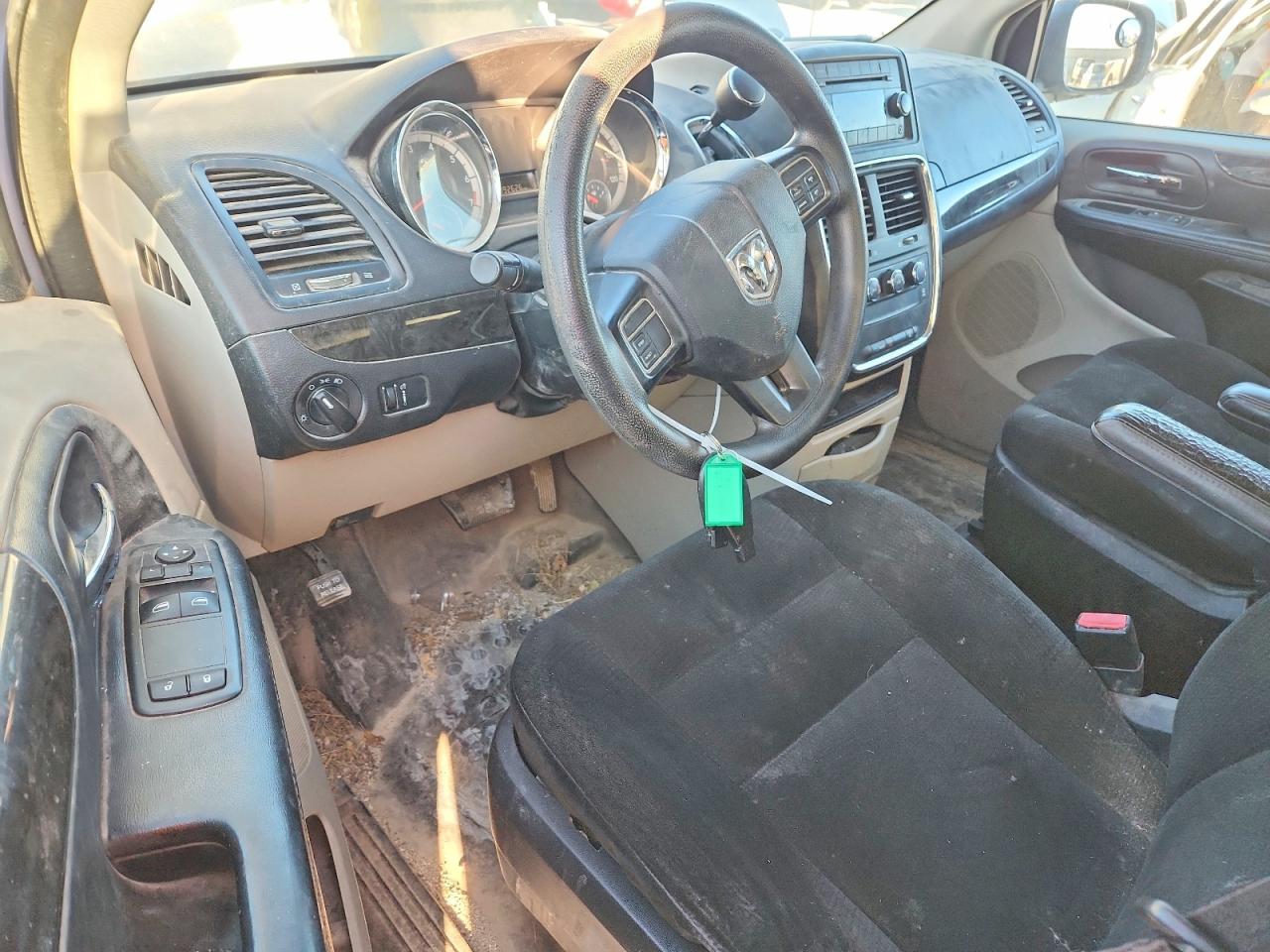 2015 Ram Tradesman Белый vin: 2C4JRGAG7FR681500