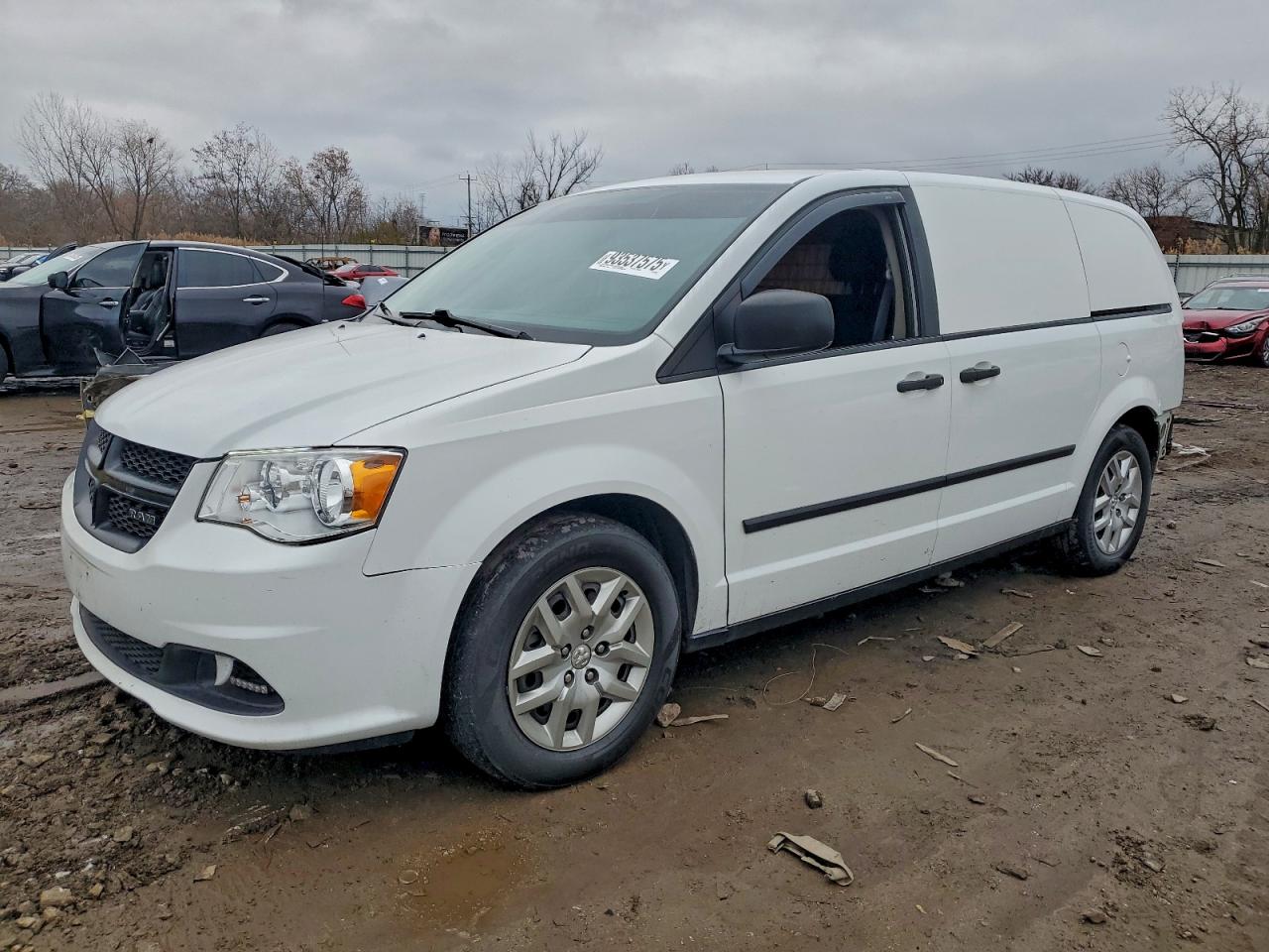 2015 Ram Tradesman White vin: 2C4JRGAG7FR681593