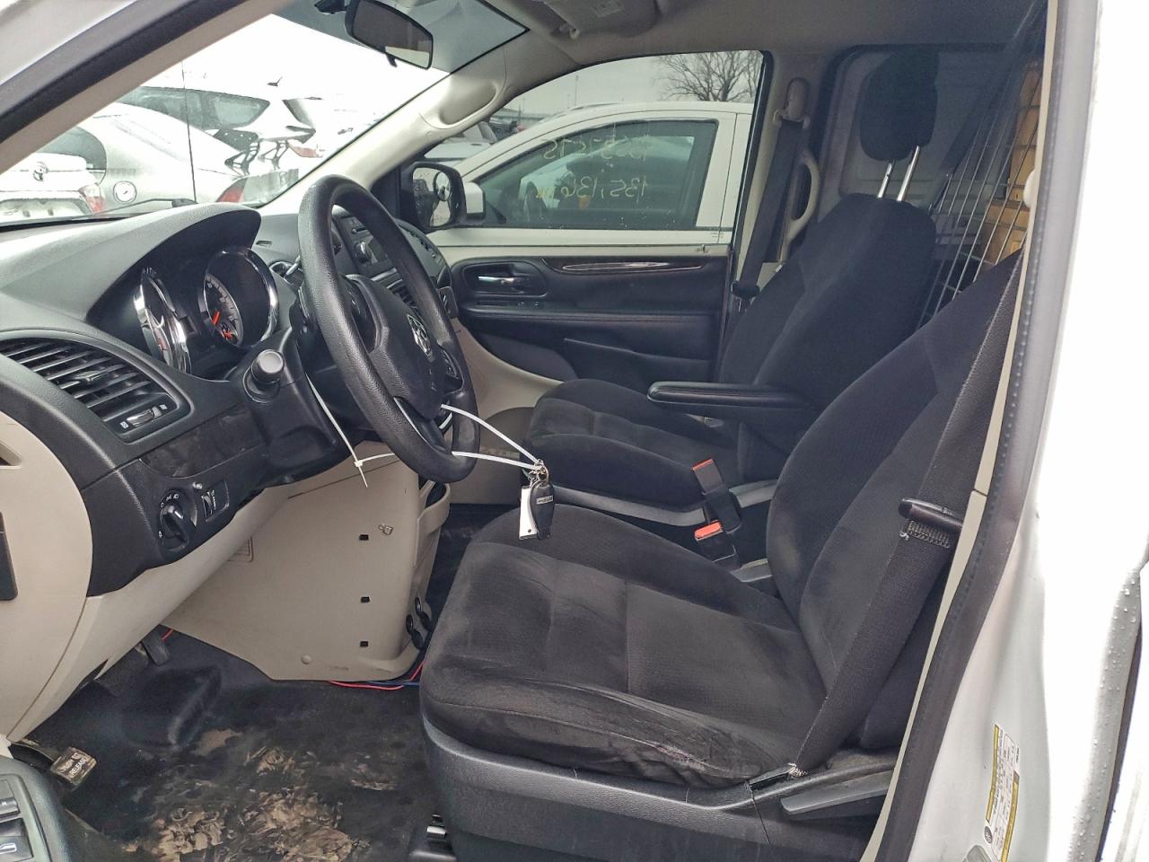 2015 Ram Tradesman White vin: 2C4JRGAG7FR681593