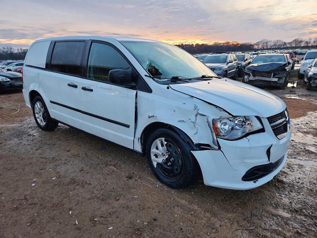 2015 Ram Tradesman White vin: 2C4JRGAG8FR680100