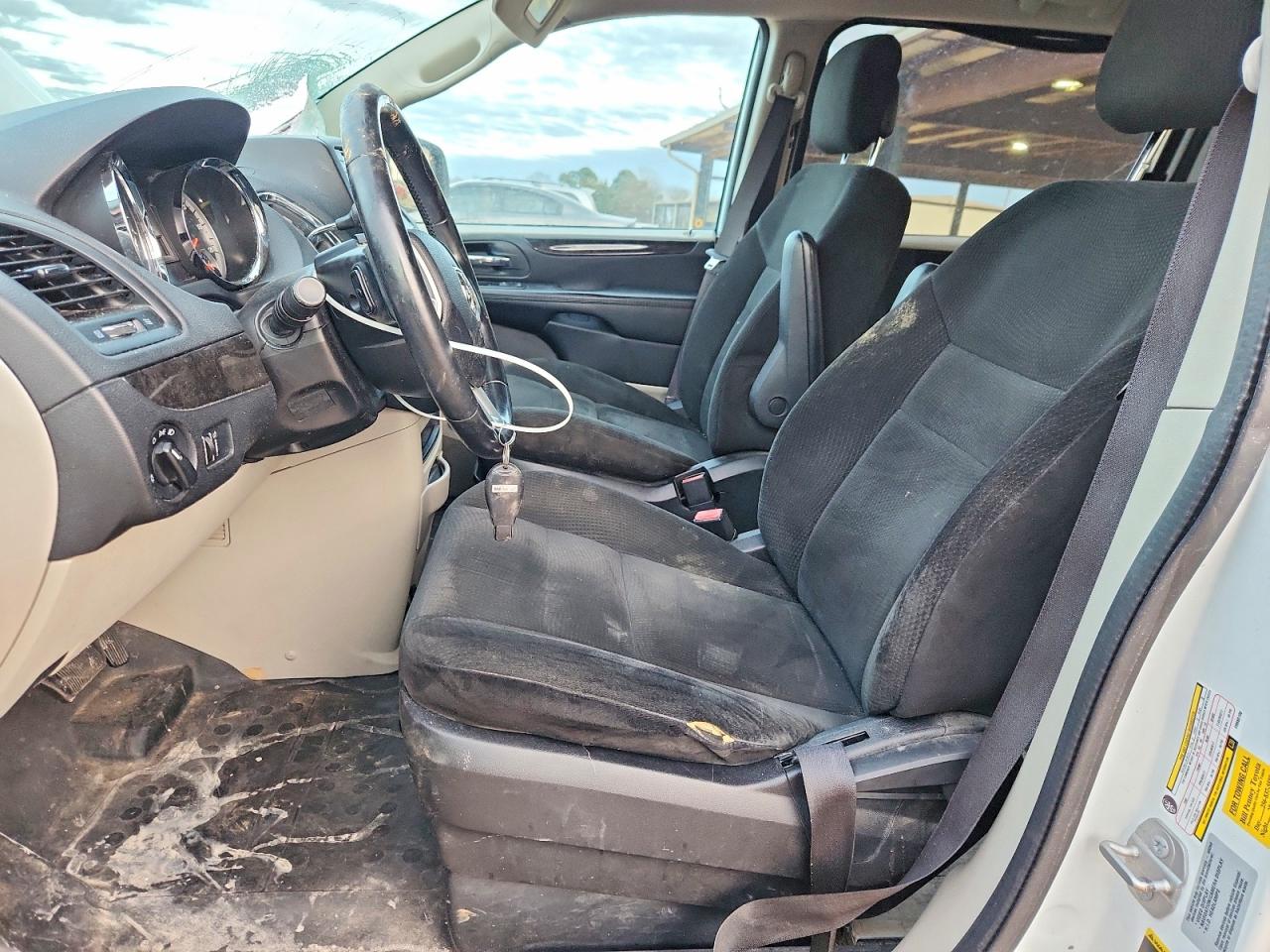 2015 Ram Tradesman White vin: 2C4JRGAG8FR680100