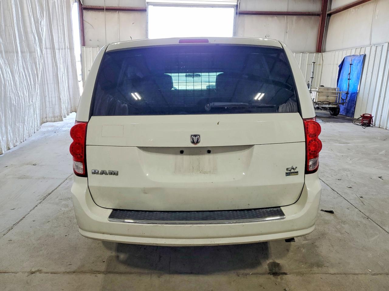 2013 Ram Tradesman Белый vin: 2C4JRGAGXDR653526