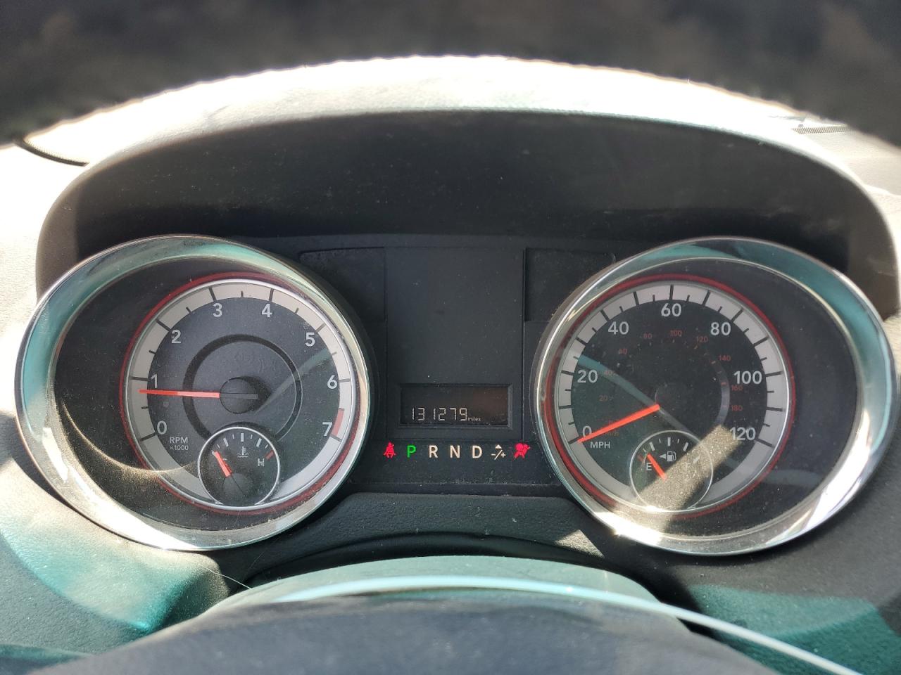 2015 Ram Tradesman    White vin: 2C4JRGAGXFR568222