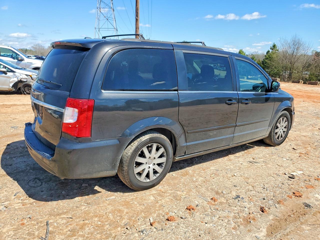 2015 Chrysler Town & Country Lx Black vin: 2C4RC1AG4FR677504