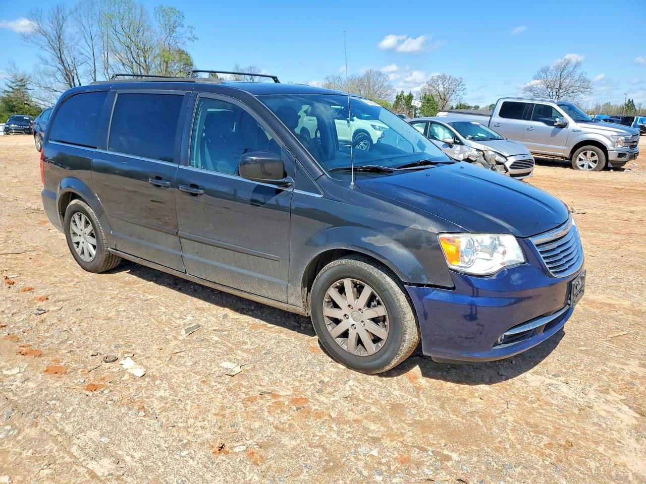 2015 Chrysler Town & Country Lx Black vin: 2C4RC1AG4FR677504